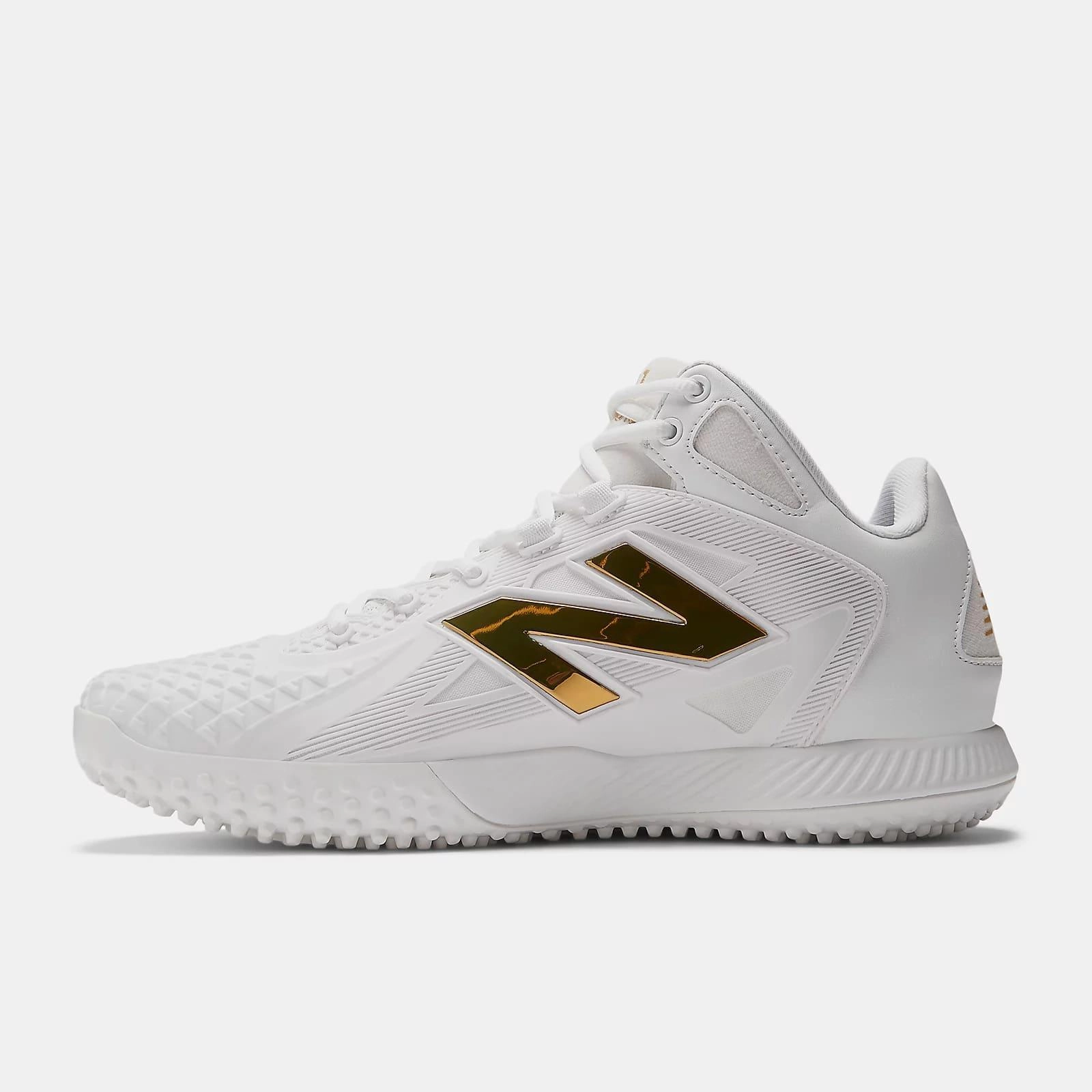 New Balance Men's FuelCell Ohtani 1 Trainer - TSHOWT1 solo run running in a marina area shoes