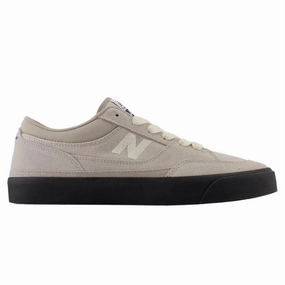 synthetic material shoes Sand - Resistant New Balance Numeric Franky Villani 417 Low