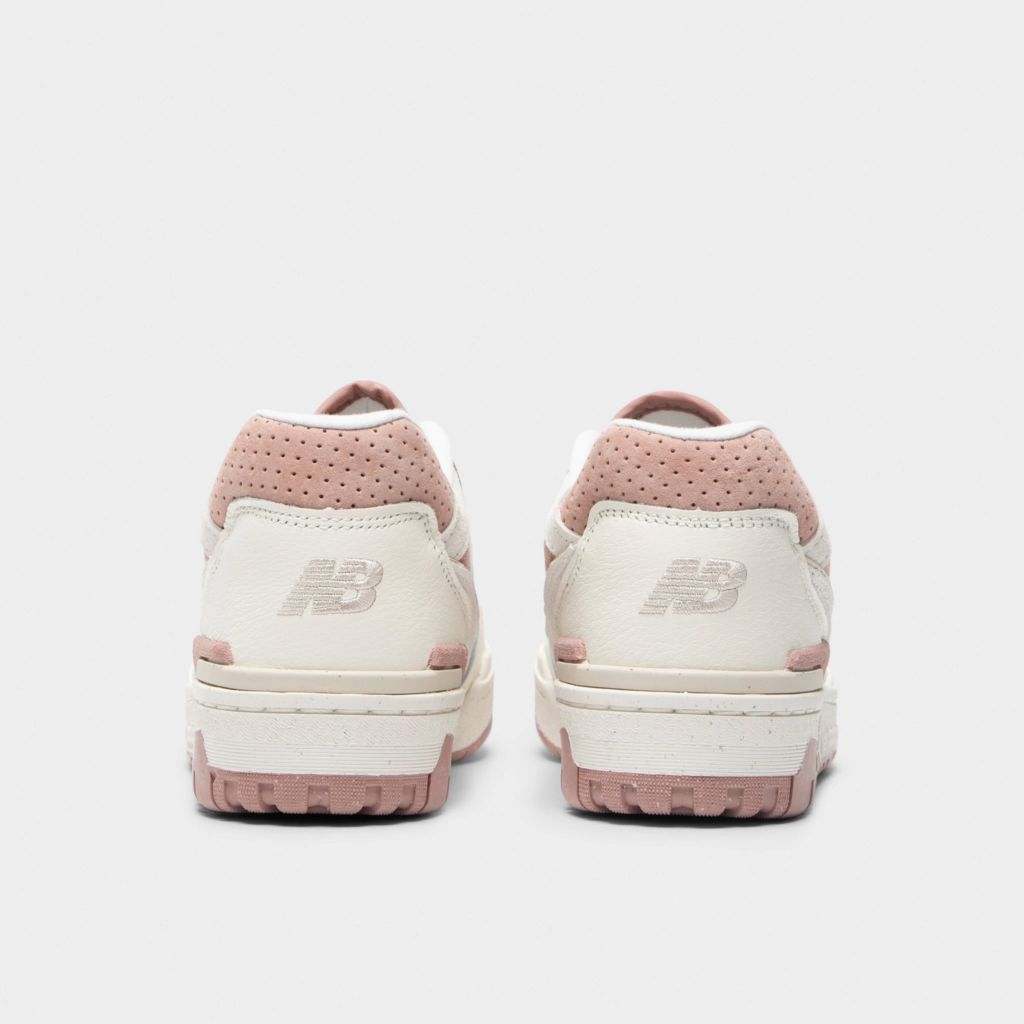 Hyperlock Heel Support New Balance Women's 550 Sea Salt / Landslide