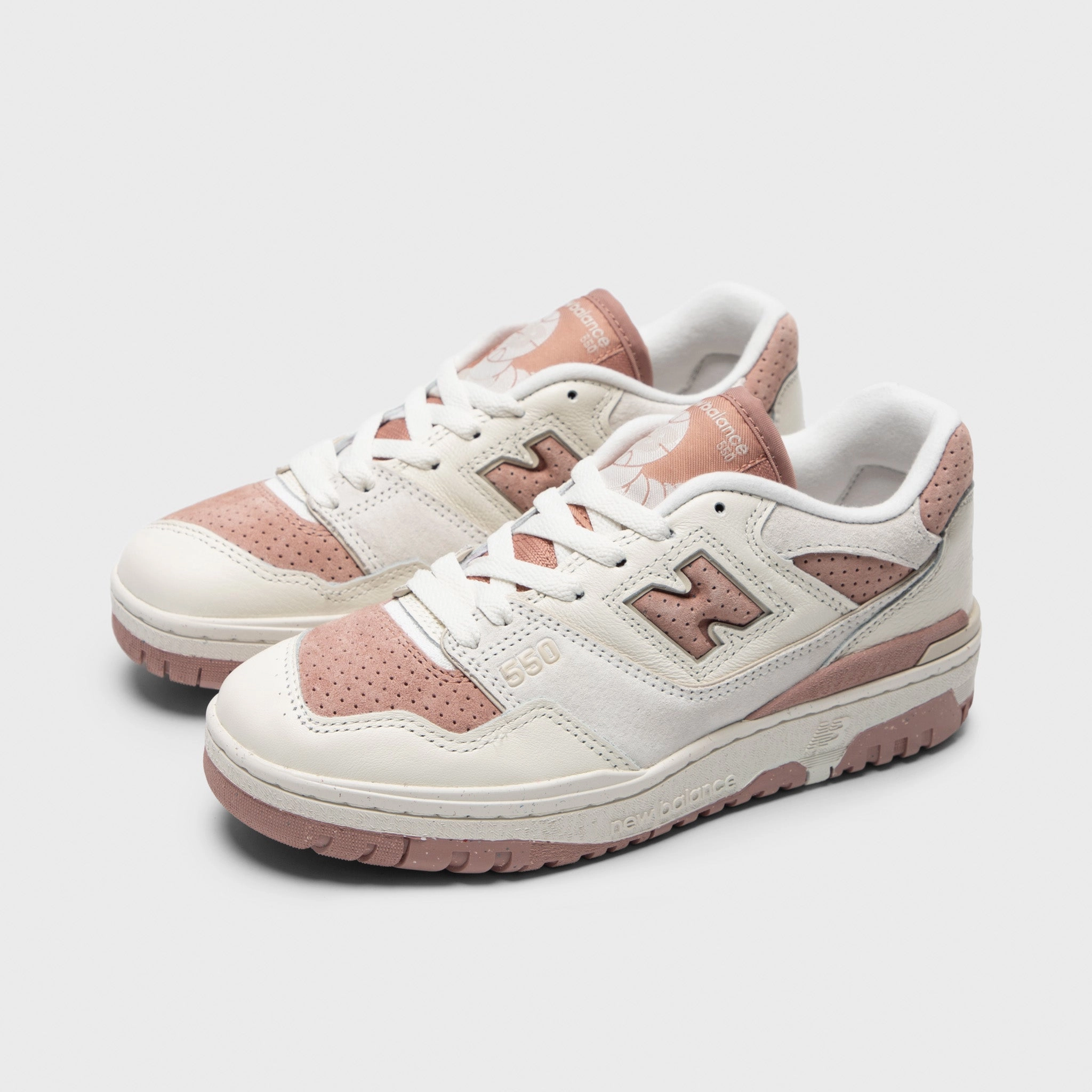 RubberOutsole New Balance Women's 550 Sea Salt / Landslide