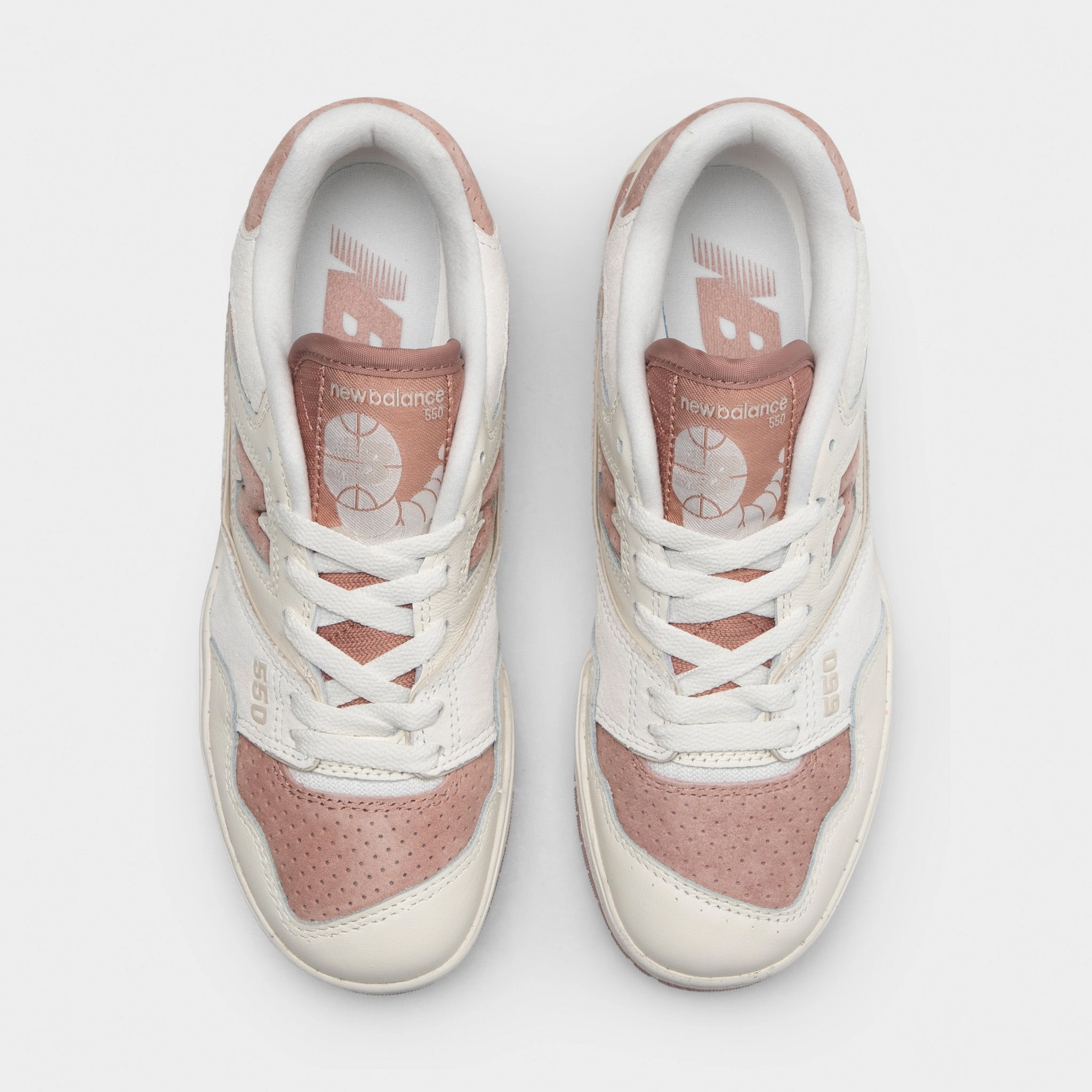 Court Ready New Balance Women's 550 Sea Salt / Landslide