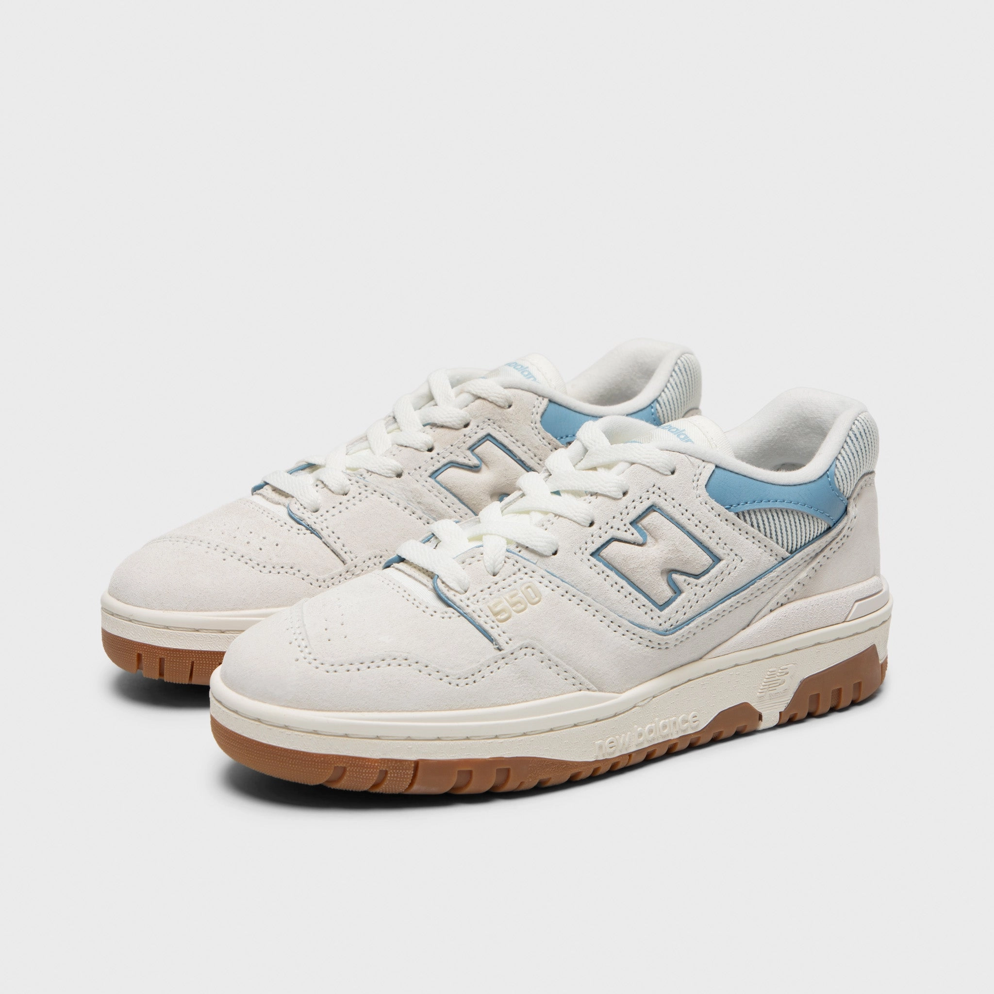 New Balance Women's 550 Sea Salt / Still Water Lightweight Material