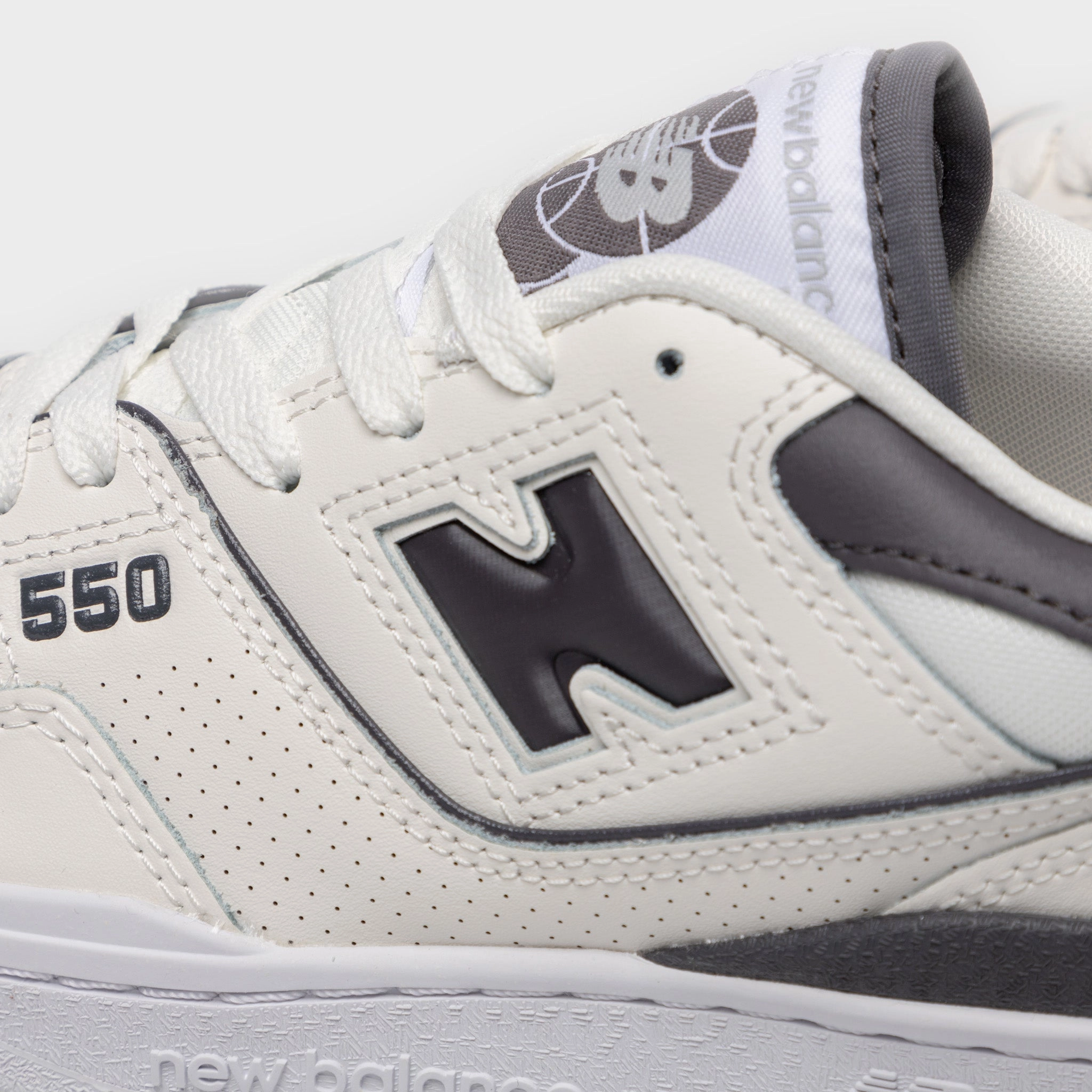 New Balance Women's BBW550BH Sea Salt / Magnet Auxetic Structure Design