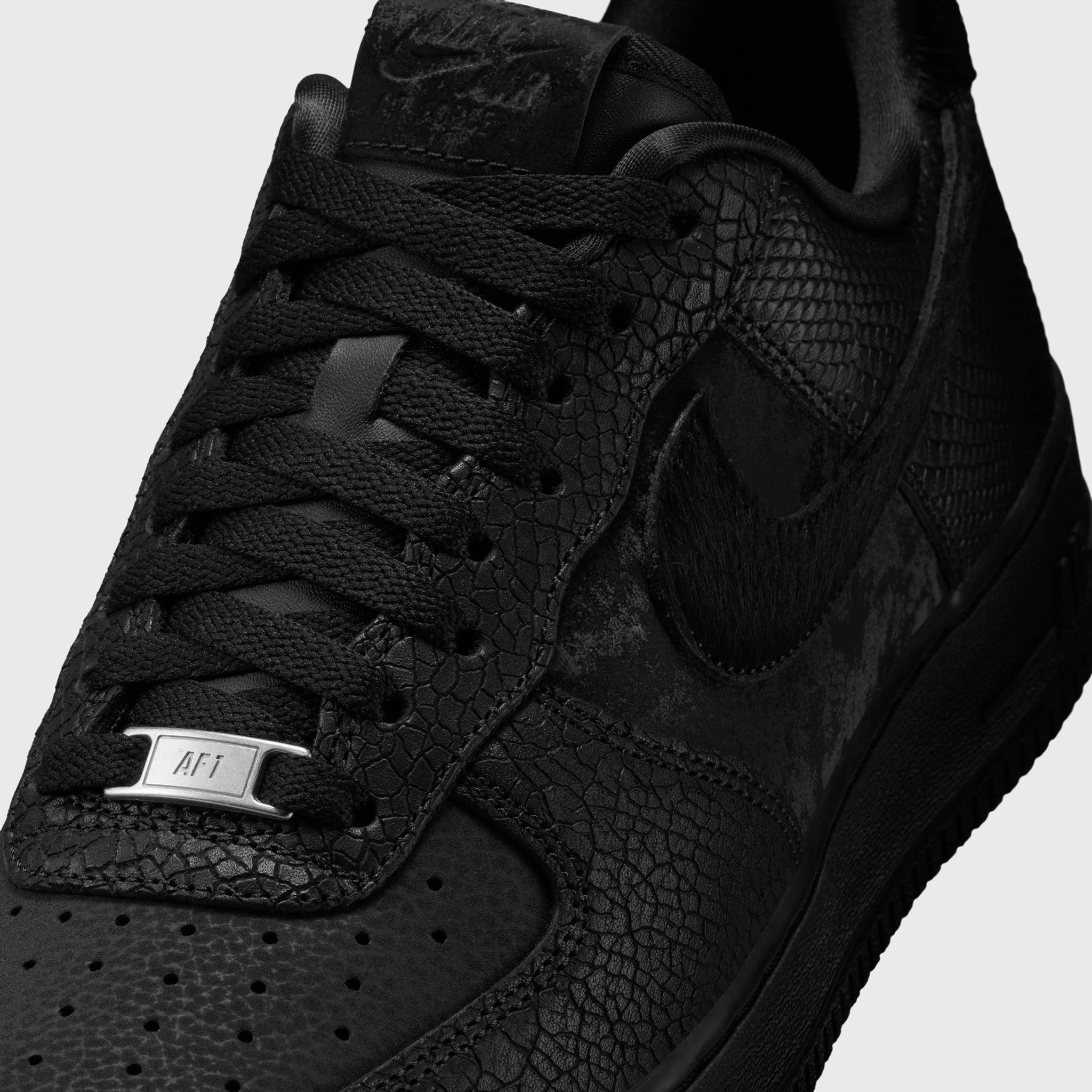 Trendy Nike Air Force 1 '07 Lx Black / Black