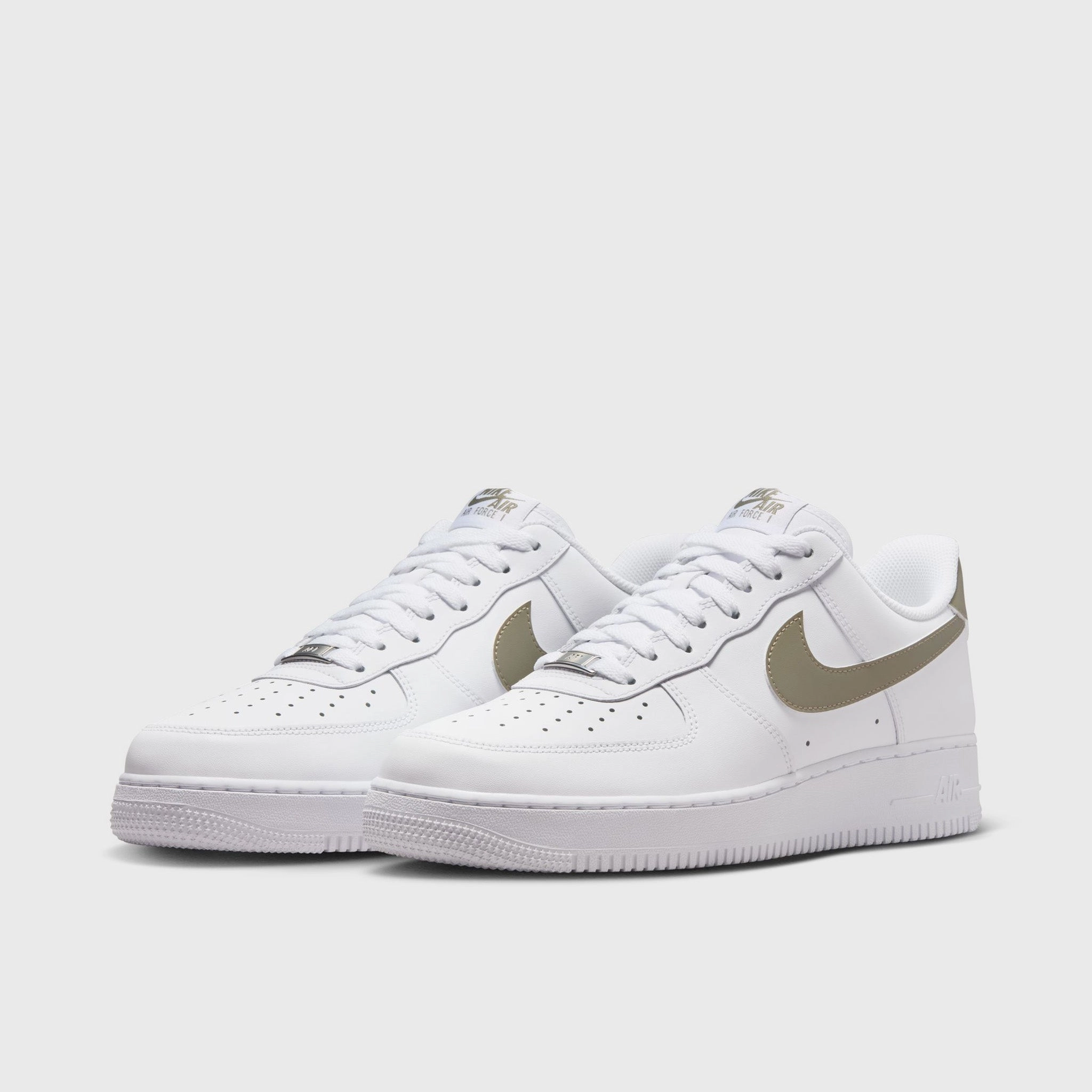 Sneakers Leather Upper Nike Air Force 1 '07 White / Light Army