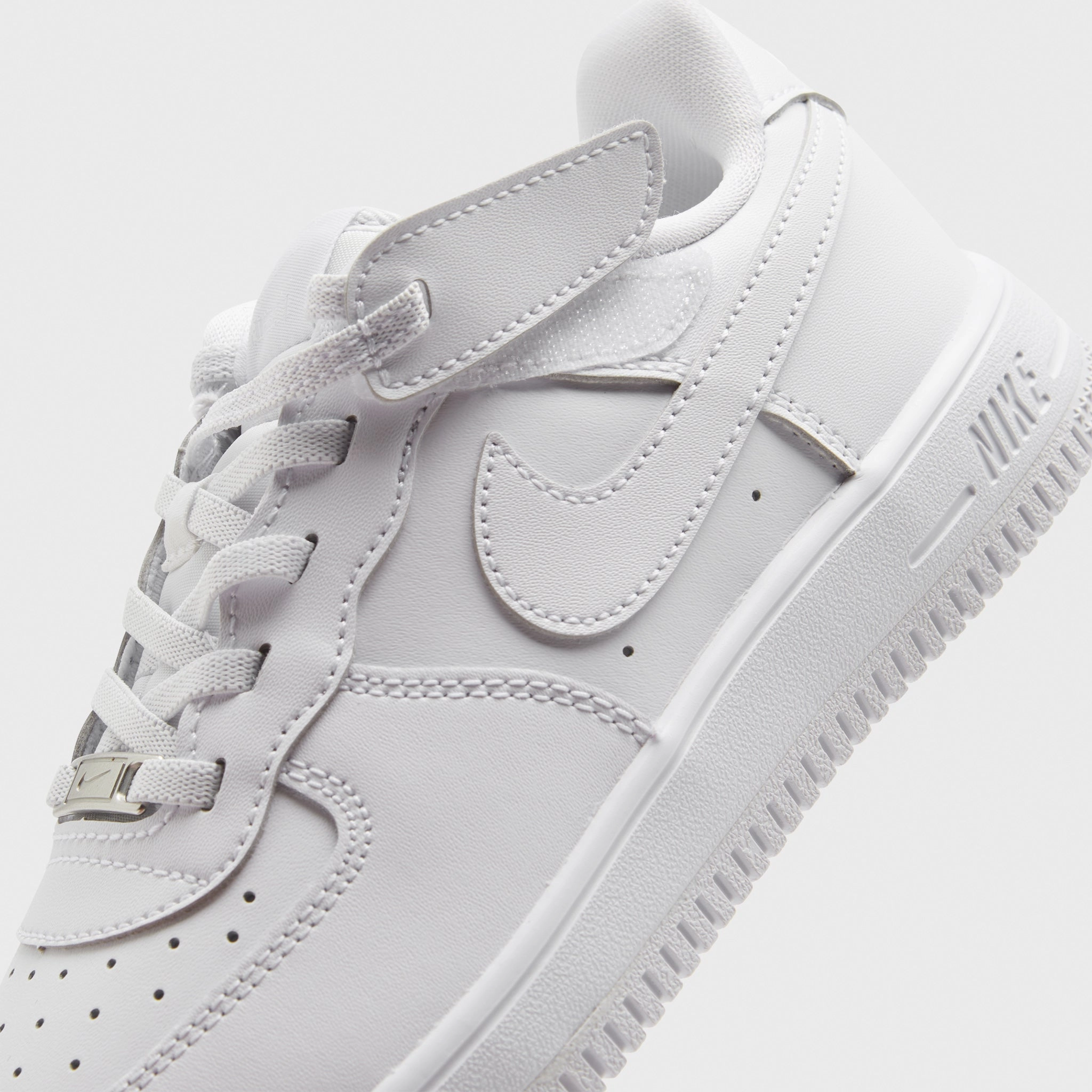 Nike Air Force 1 Easy On PS White / White - White Active Life Molded Heel
