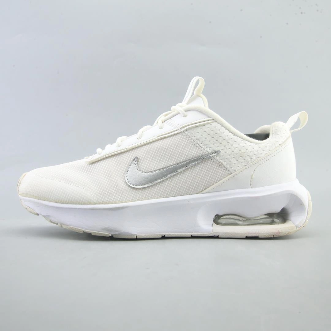 cushioned running pick NIKE  AIR MAX INTRLK