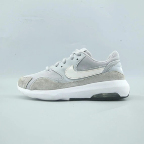 NIKE AIR MAX NOSTALGIC Anti Twist Full Focus