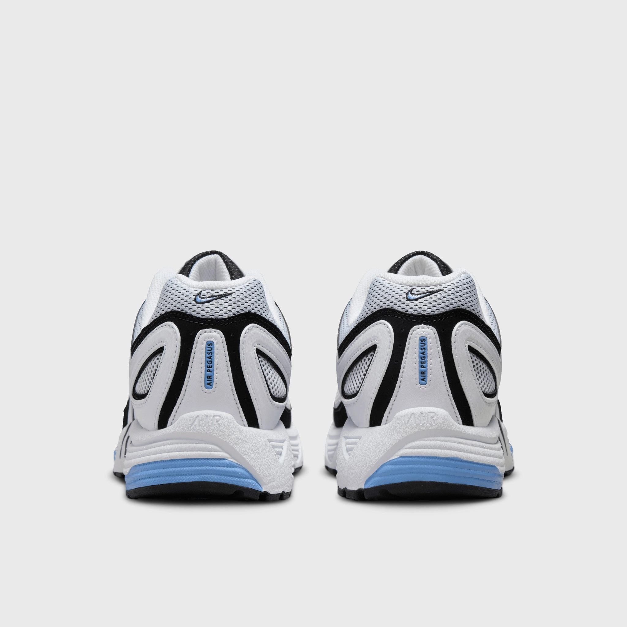 Mesh Upper Fast Fit Nike Air Pegasus 2005 White / Royal Pulse - Black