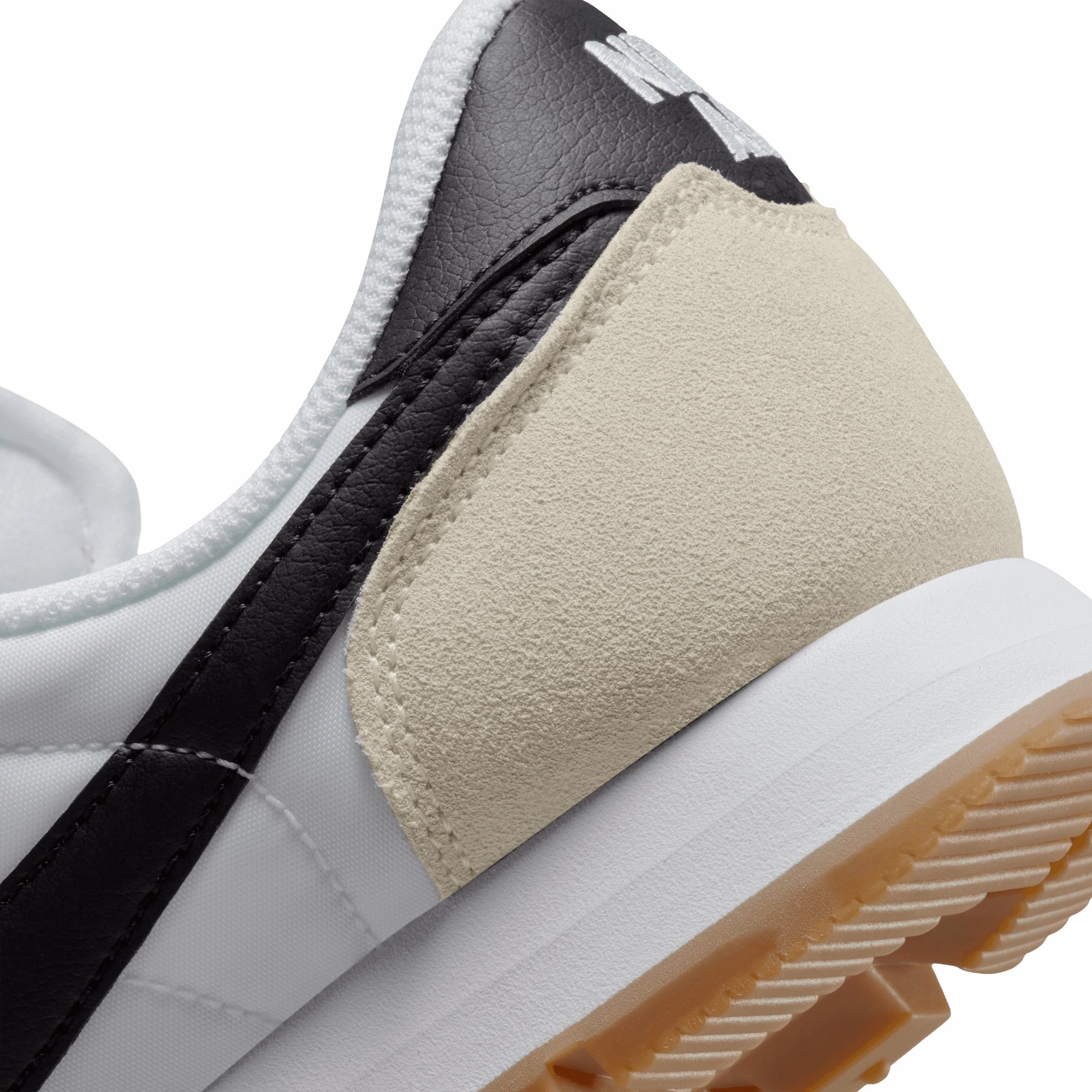 Light Padding Nike Air Pegasus 83 DH8229-101
