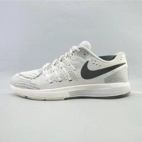 NIKE AIR ZOOM VOMERO 11 Casual Design