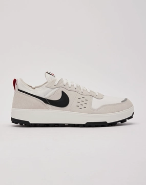 Smooth Lines Slim Silhouette Nike C1TY