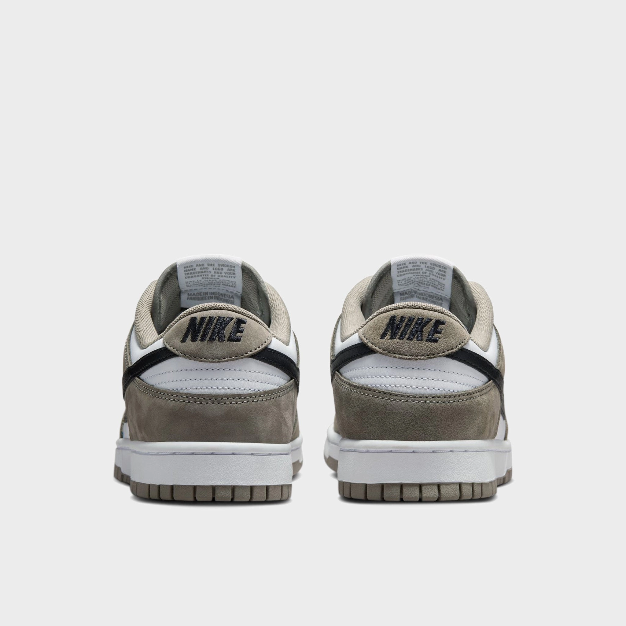 Comfy Layer Rain Path Nike Dunk Low Grey / White