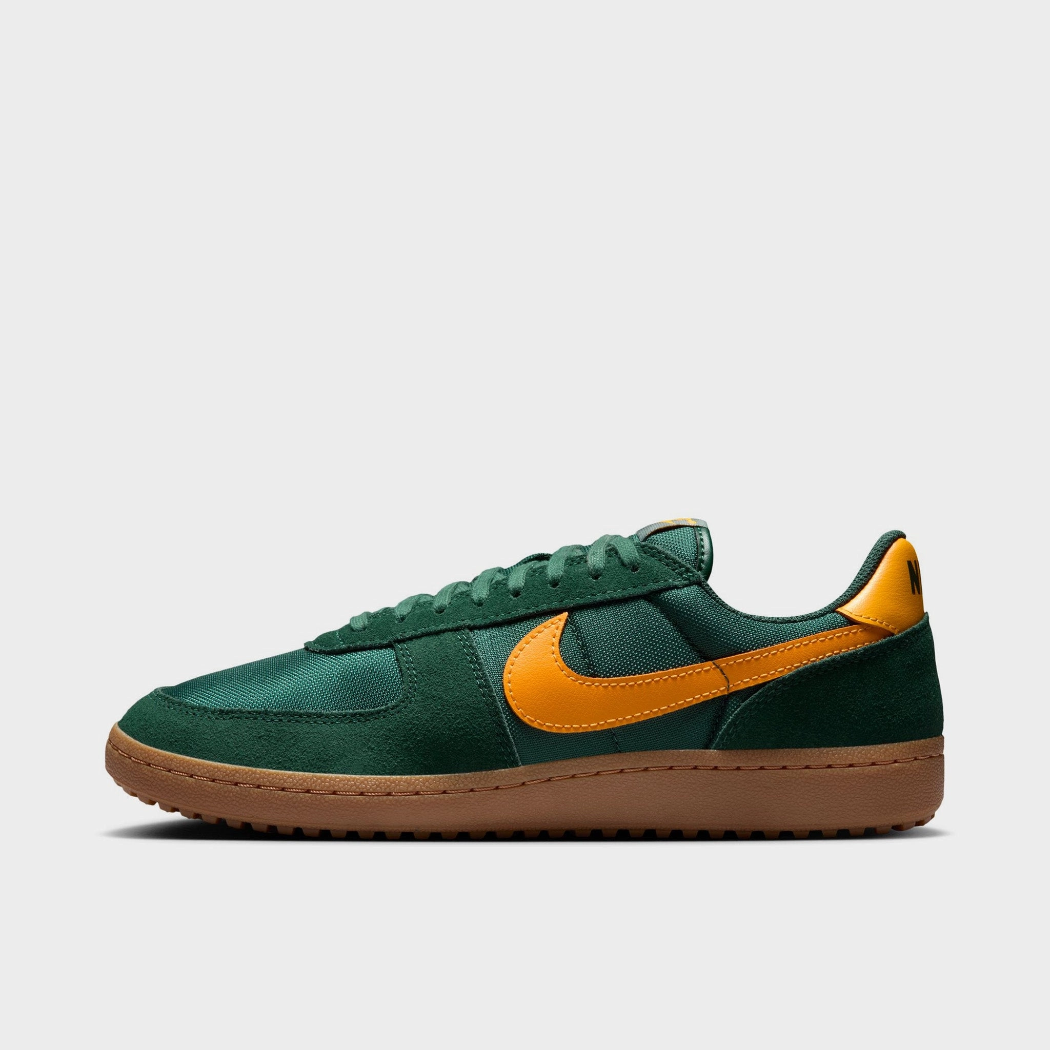 Soft Pace Nike Field General 82 Pro Green / Pro Gold - Medium Gum Brown