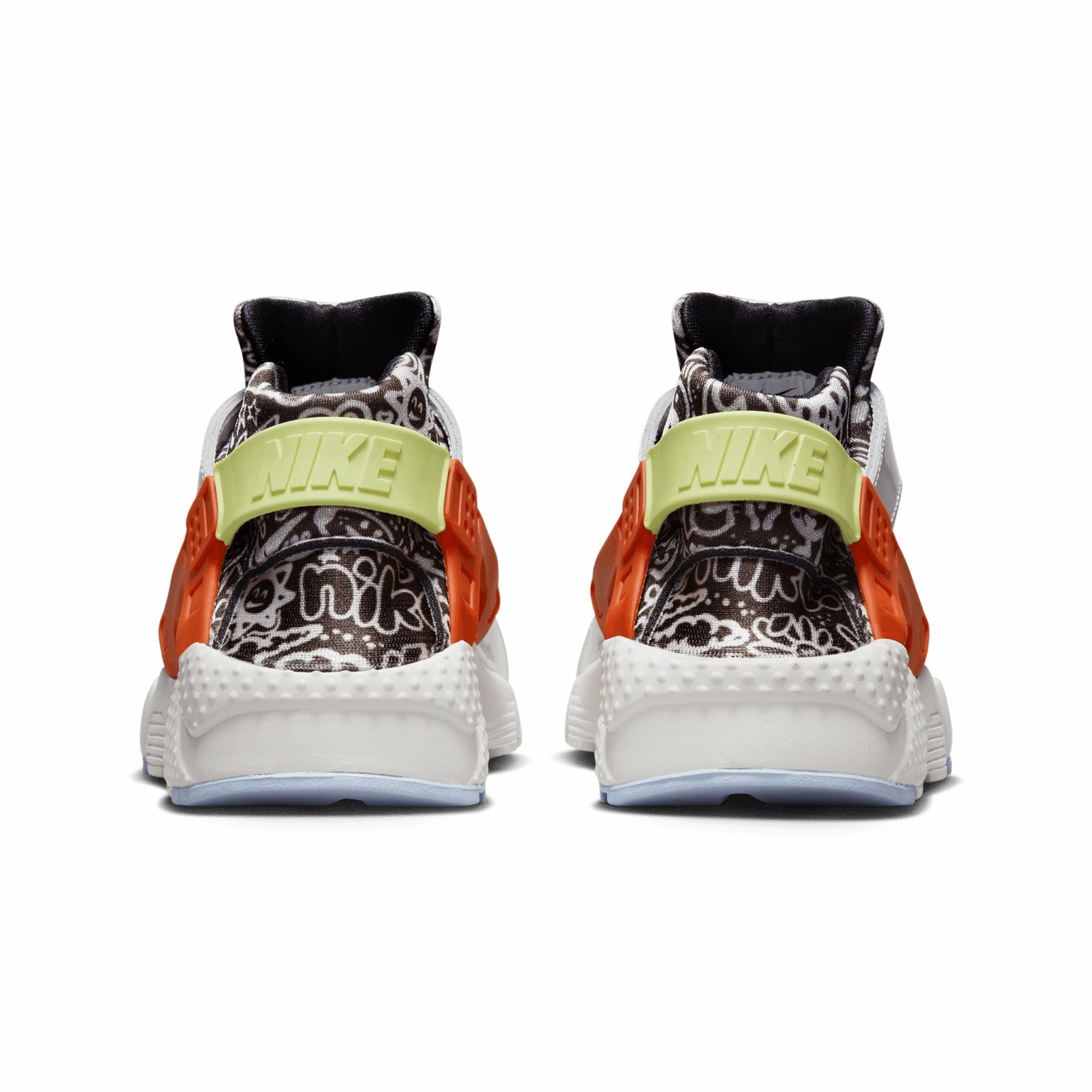 Nike Huarache Run SE DV2243-100 Tailored Design