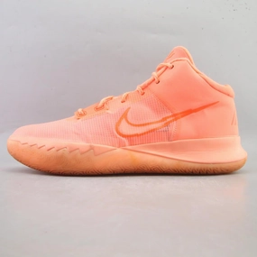 Airflow Channel System Non Slip Tread NIKE KYRIE FLYTRAP 4