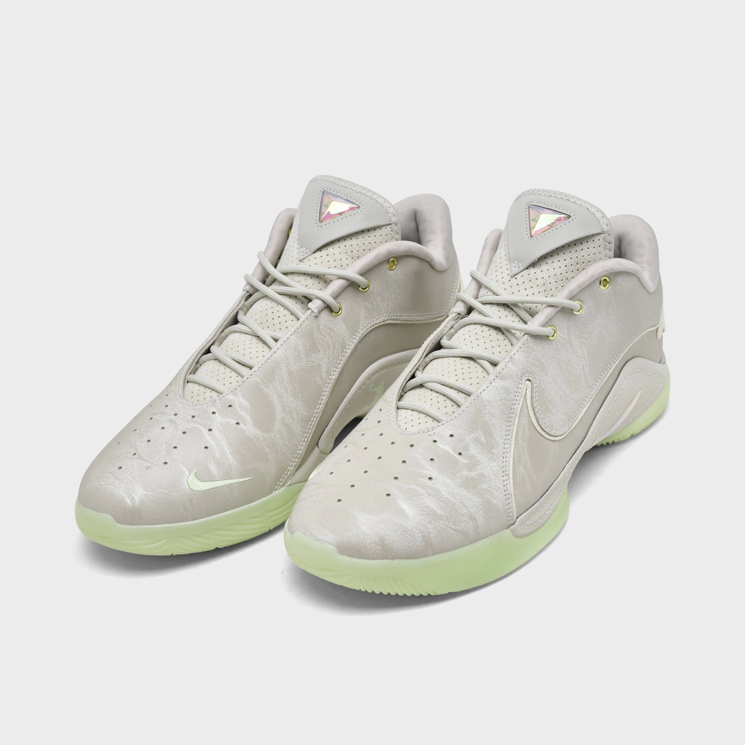 Thermoplastic Frame Nike Lebron XXII Light Bone / Soft Pearl - Vapor Green