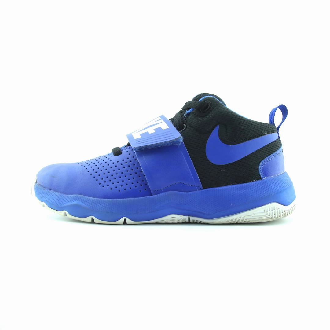 Ultra Lightweight Design Unisex Court Style NIKE  TEAM HUSTLE D 8