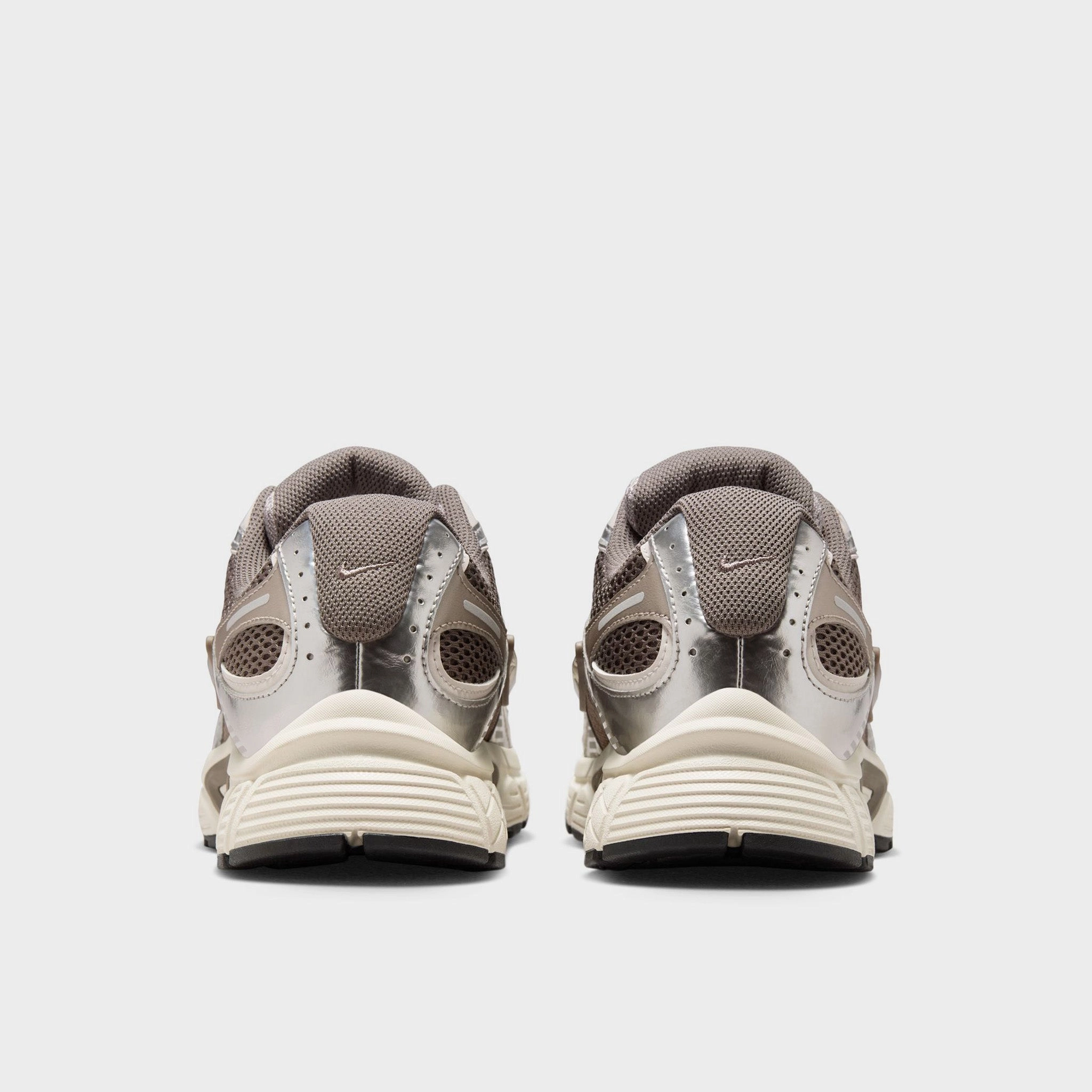 Nike V5 RNR Cave Stone / Black - College Grey Slow Step
