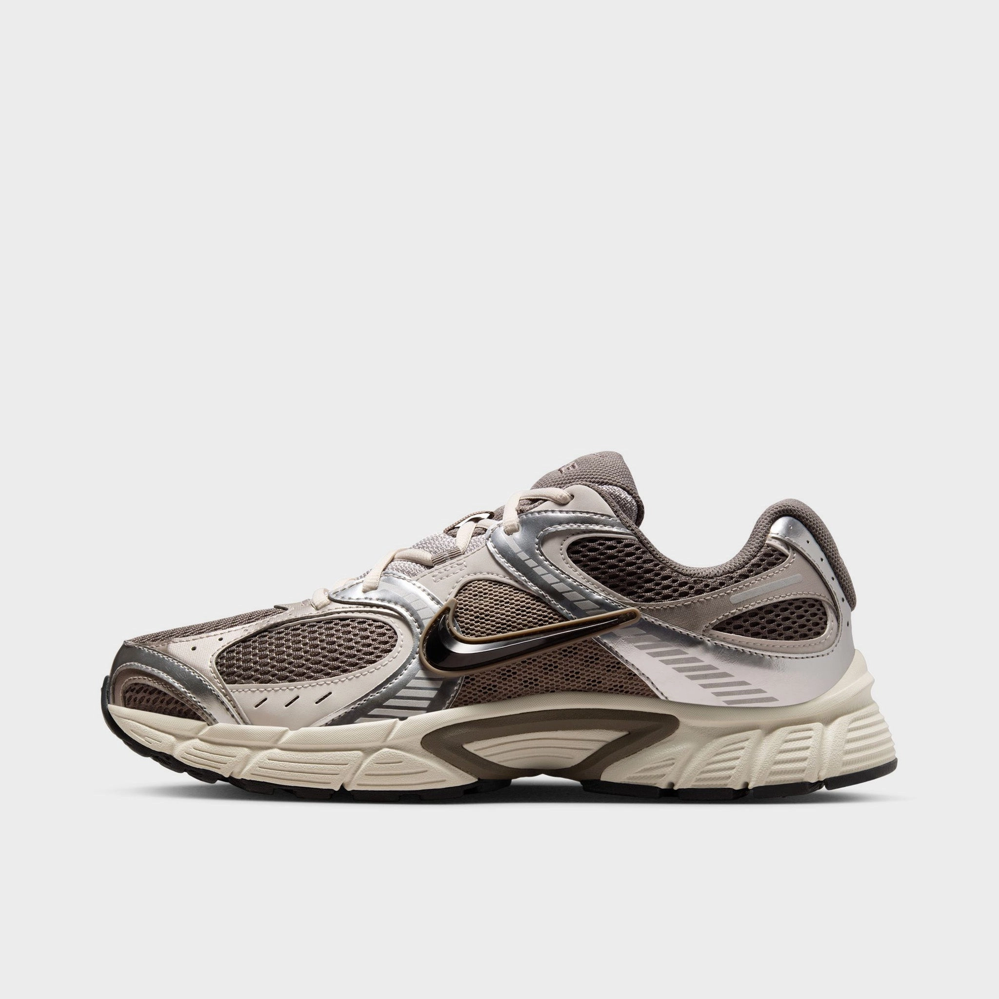 Modern Feel Nike V5 RNR Cave Stone / Black - College Grey