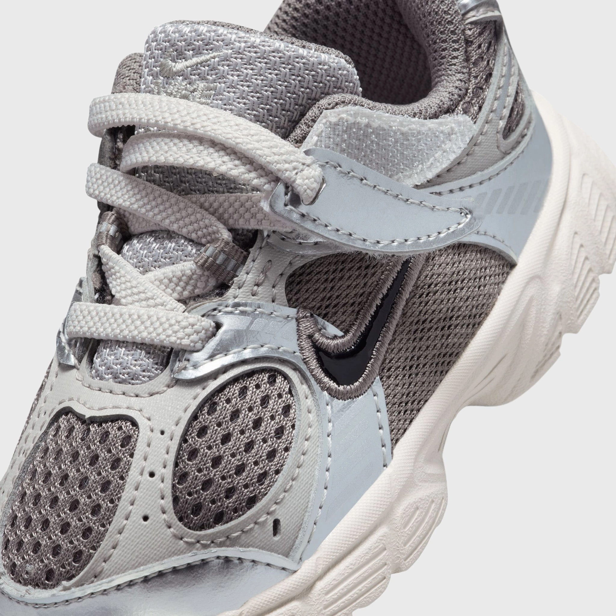 Nike V5 RNR TD Cave Stone / Black - College Grey Lift Hike