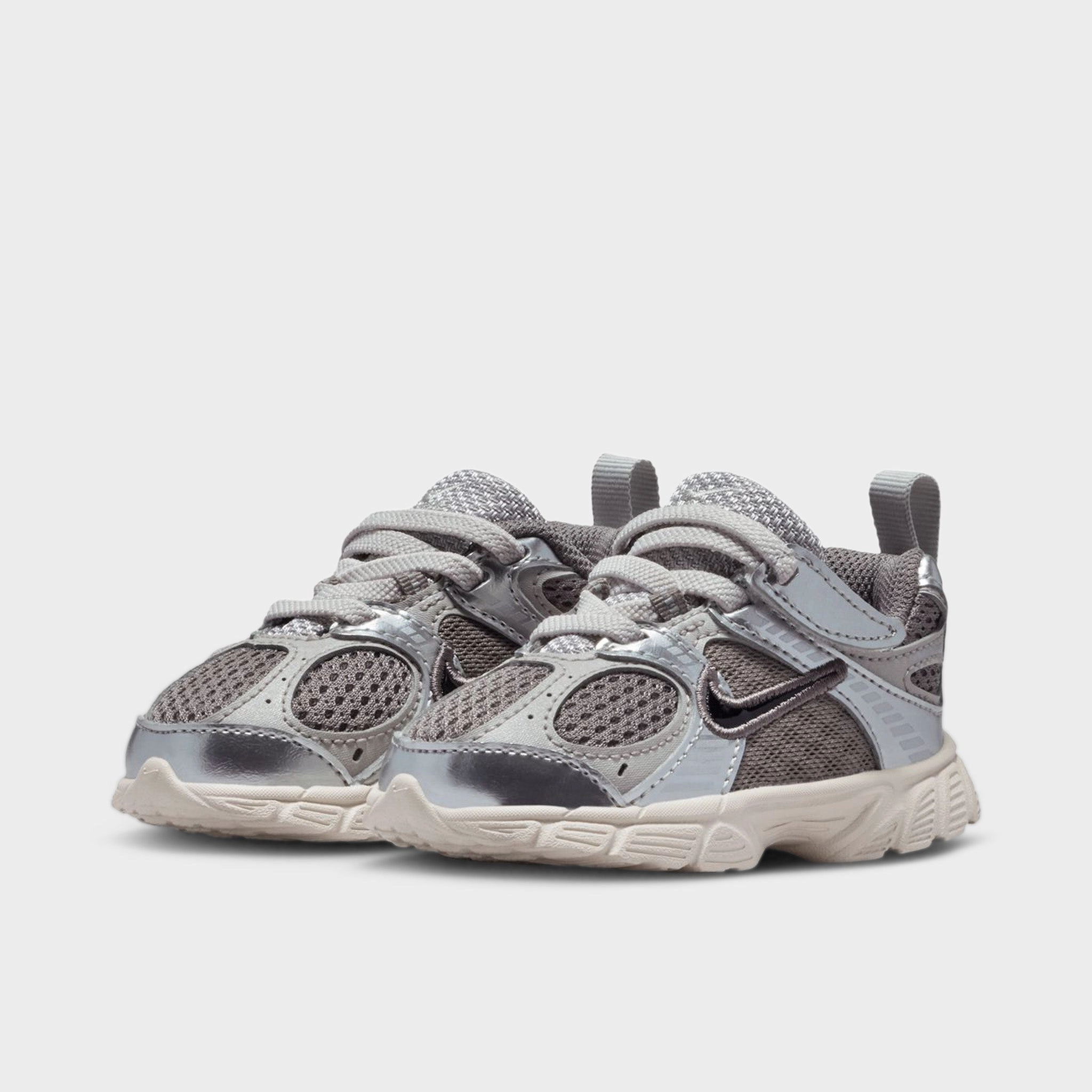 Low Top Nike V5 RNR TD Cave Stone / Black - College Grey