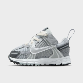 Quick Drying Lining Ankle support system Nike Vomero 5 TD Pure Platinum / Metallic Silver
