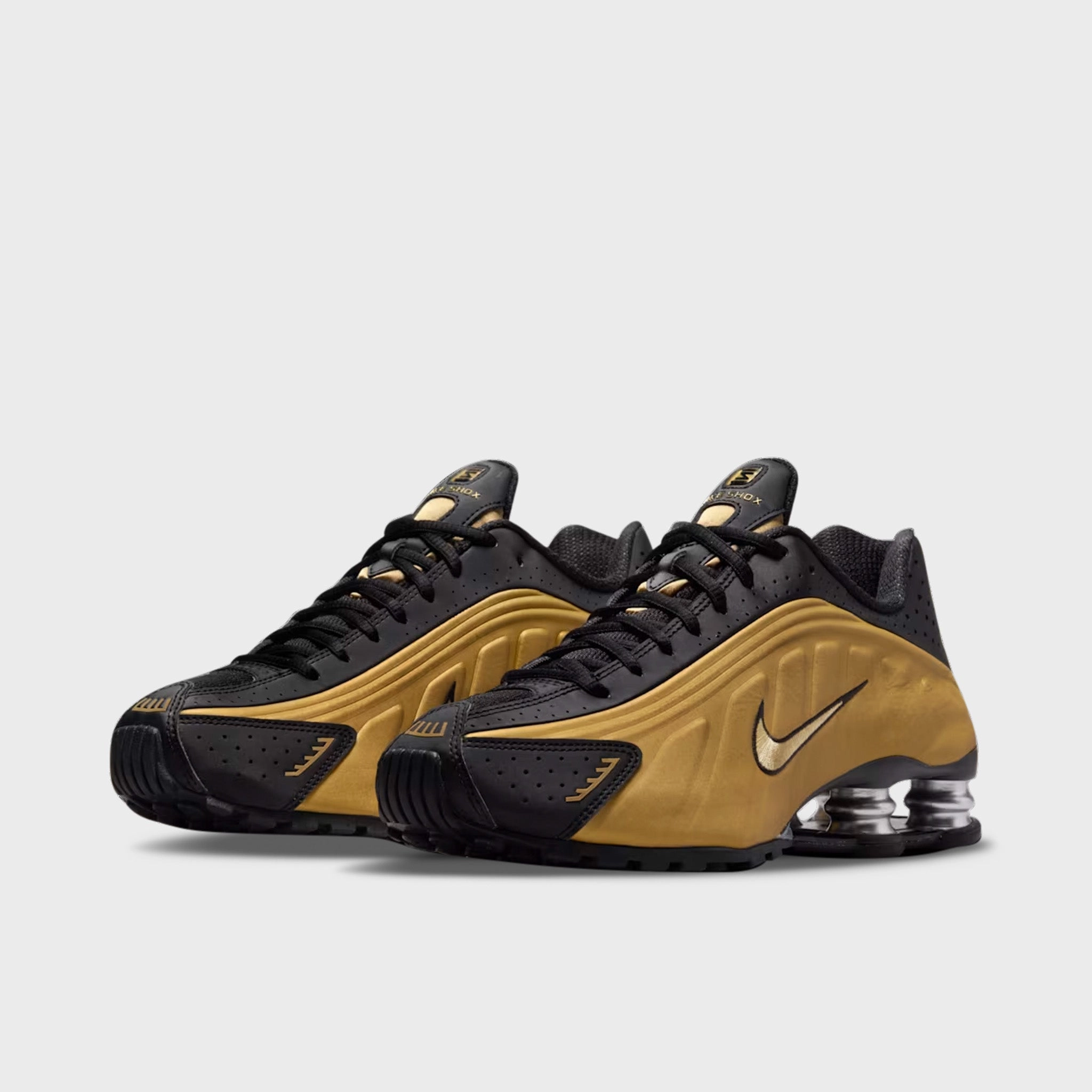 Nike Women's Shox R4 Black / Metallic Gold - Metallic Silver Anti   Blister Comfort Flex