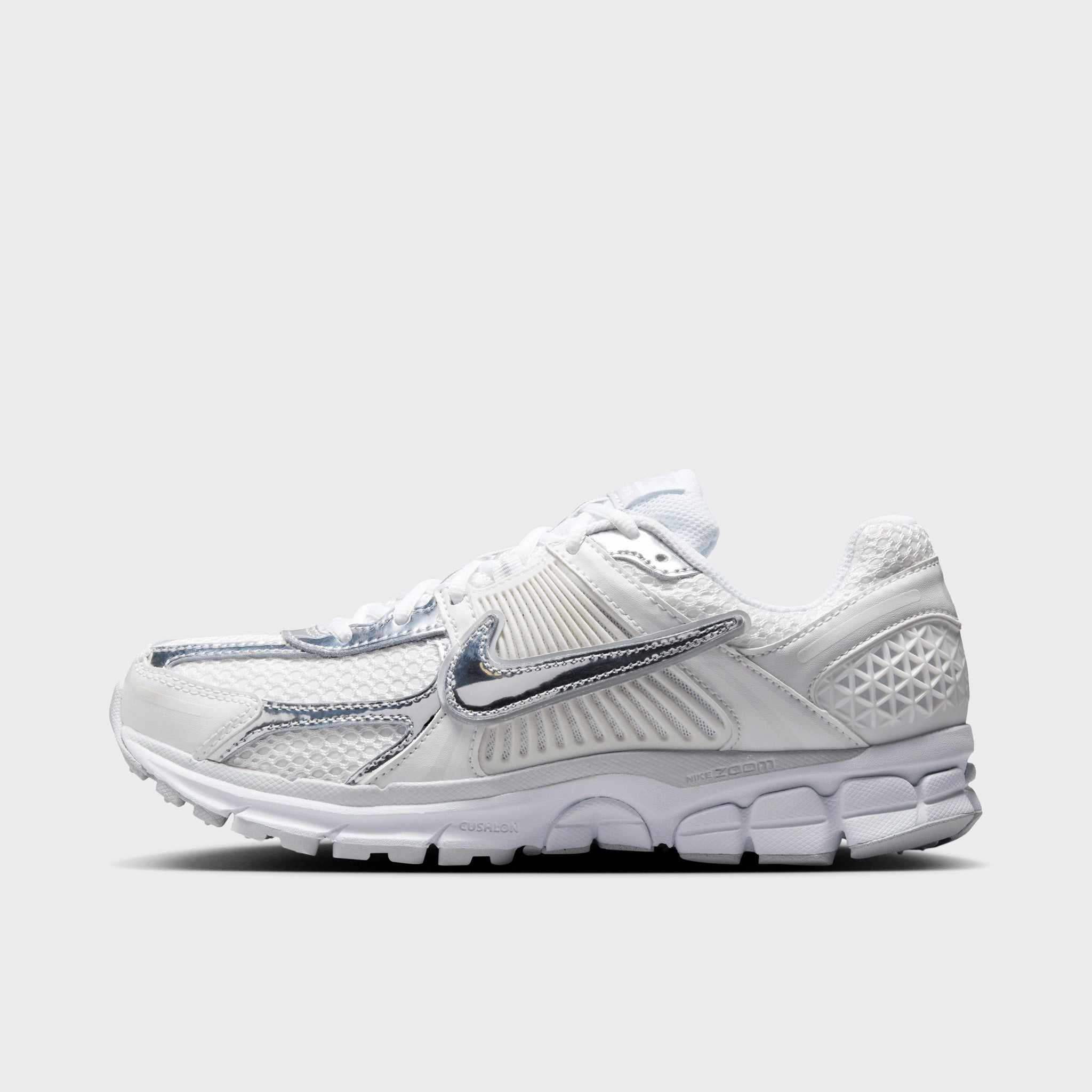 Nike Women's Zoom Vomero 5 White / Metallic Silver - Summit White Fresh Tone Go Casual