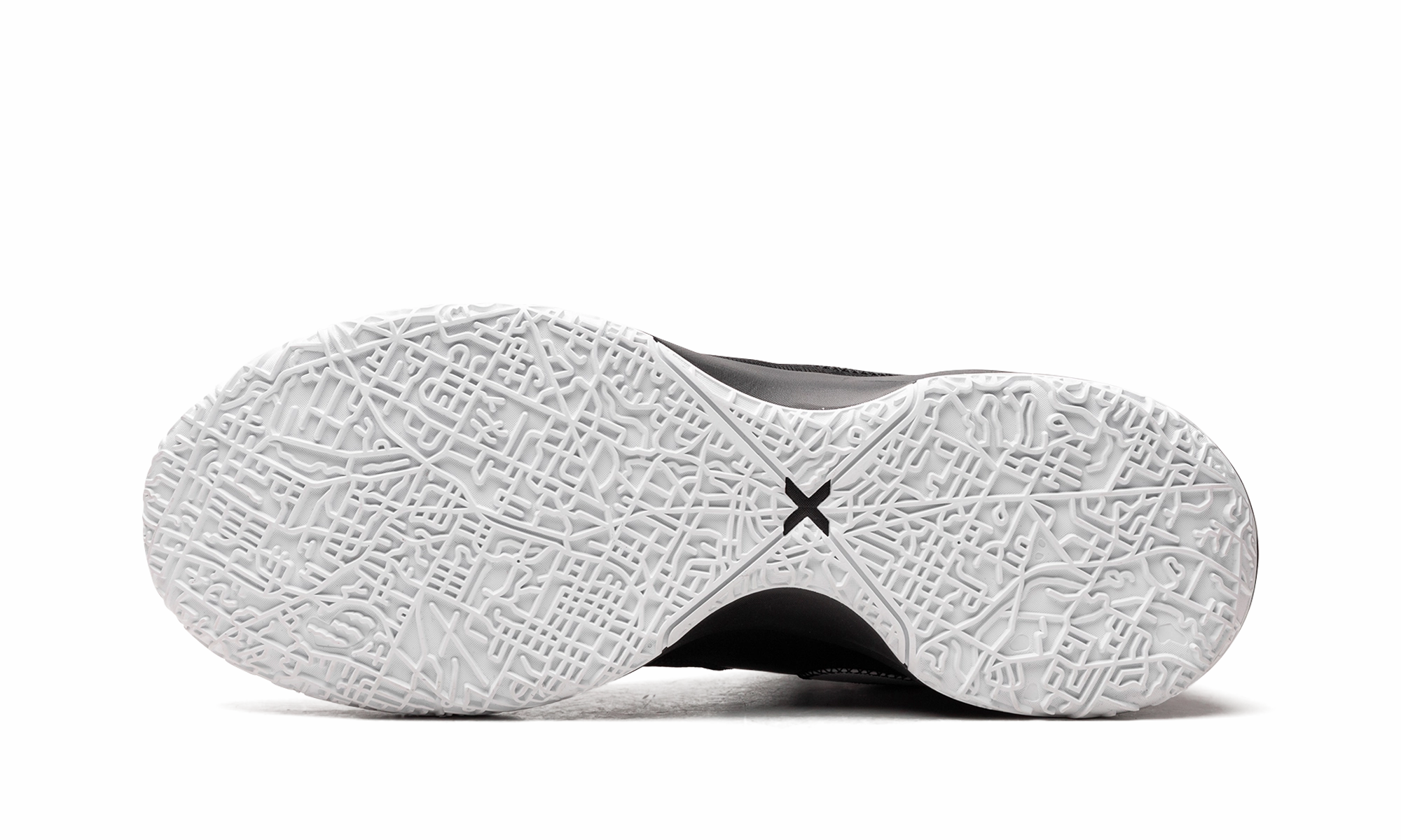 Multi Directional Flex Design Nike Zoom LeBron NXXT Gen "Black/White"