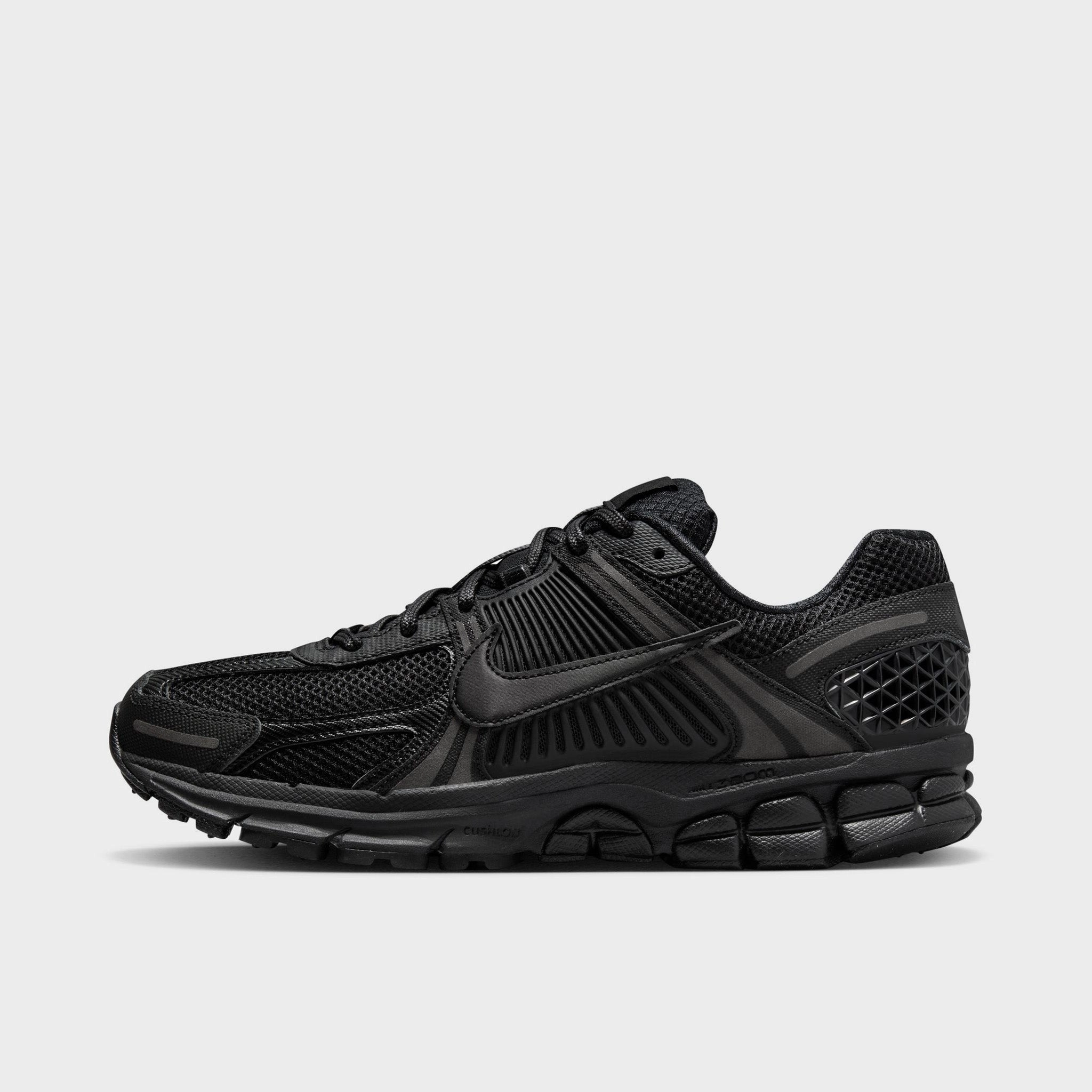 Nike Zoom Vomero 5 SP Black / Black Dodge Step Comfortable Upper