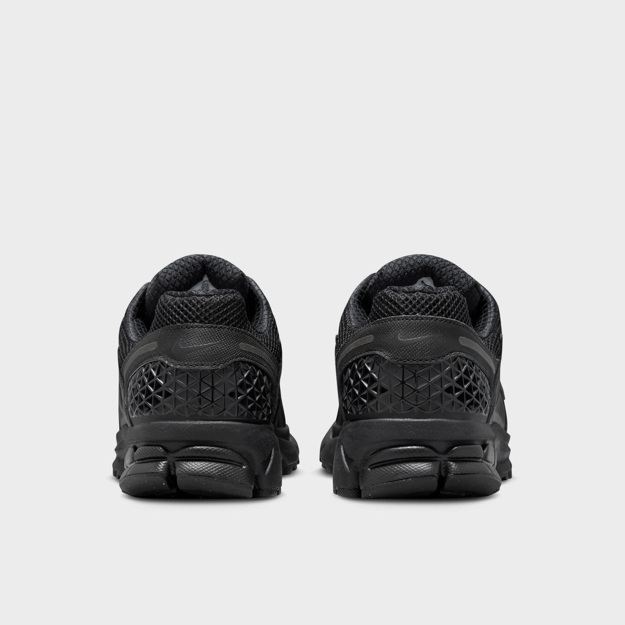 Meadow Hike MeshMaterial Nike Zoom Vomero 5 SP Black / Black