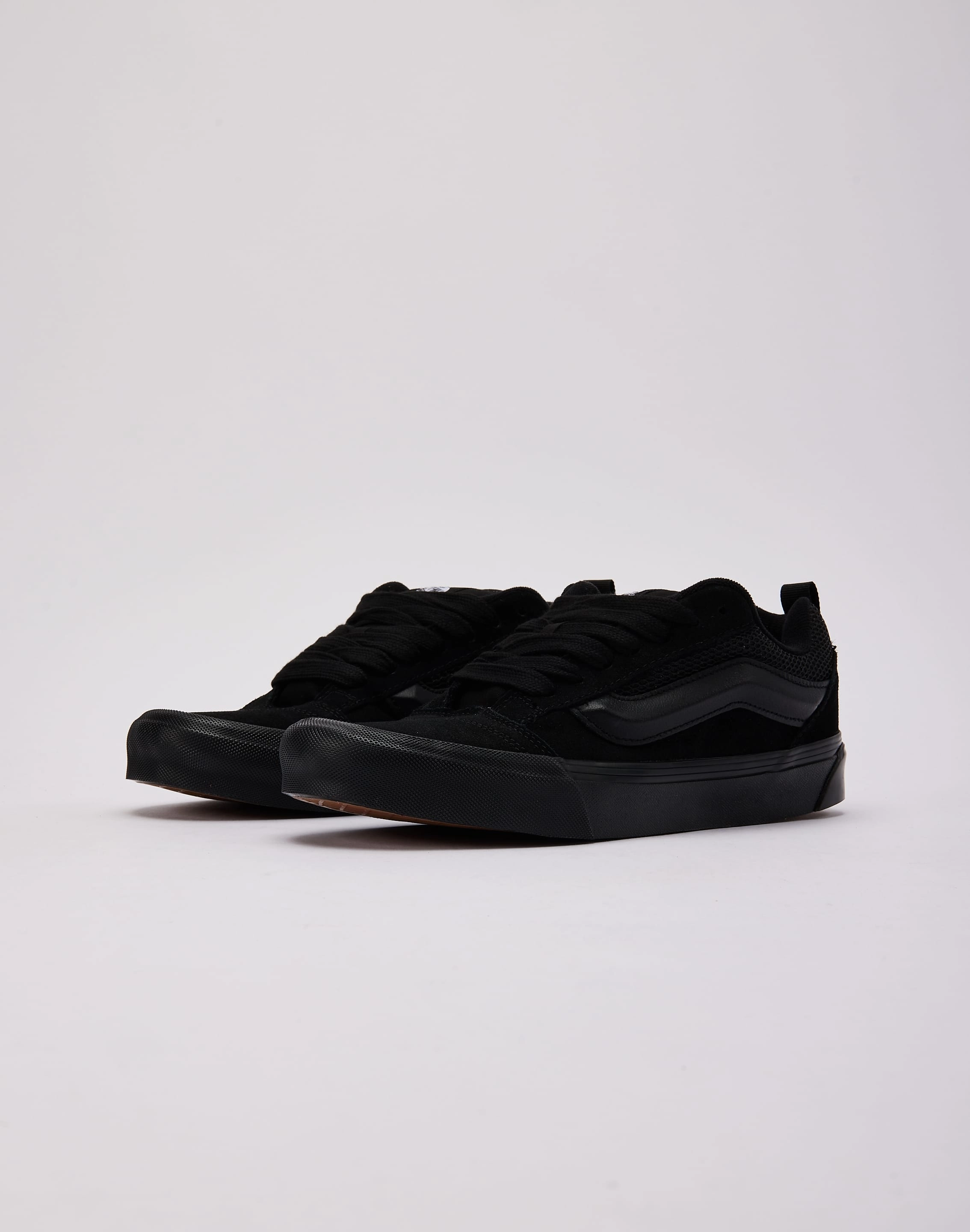 Office Style Vans Knu Skool