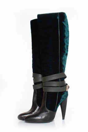 Stylish Protection Compact Frame velvet strap boots