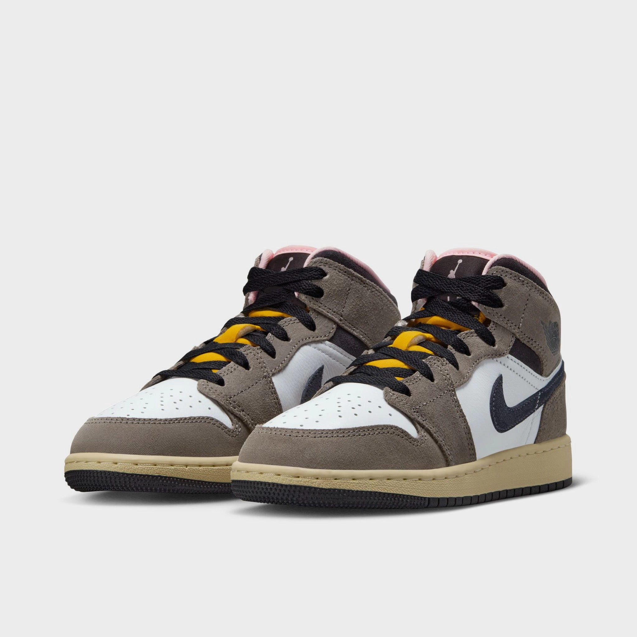 Jordan 1 Mid SE GS White / Oil Grey - Cave Stone Knit Bootie Construction