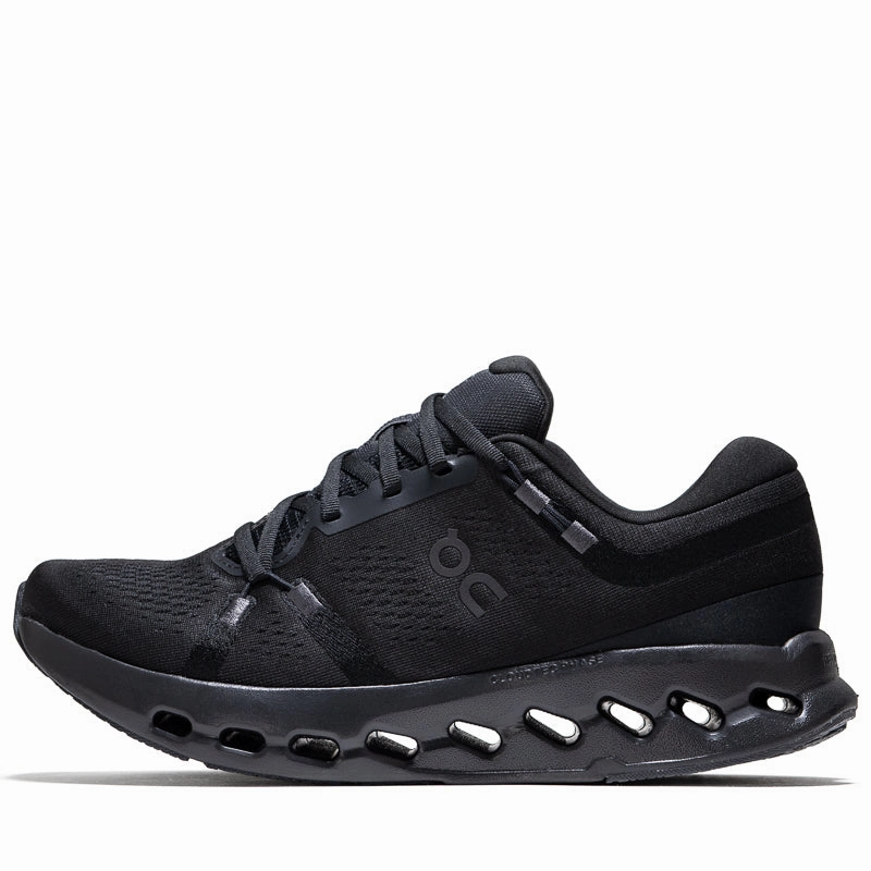 On Cloudsurfer 2 - Black/Black running in forest