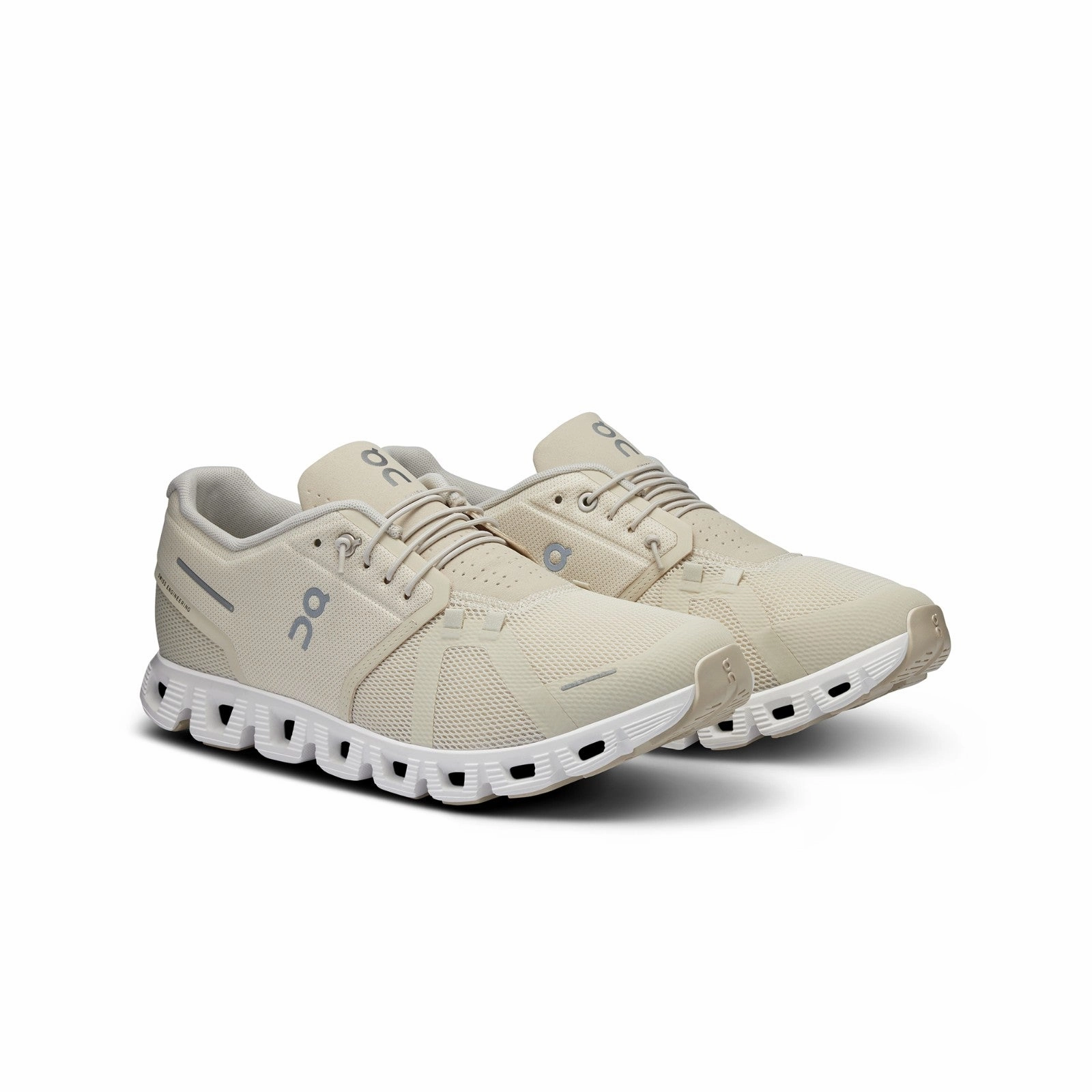 On Running Cloud 5 (Cream/Sand) Men's Shoes 59.97768 Quick Pace Abrasion Resistant Construction