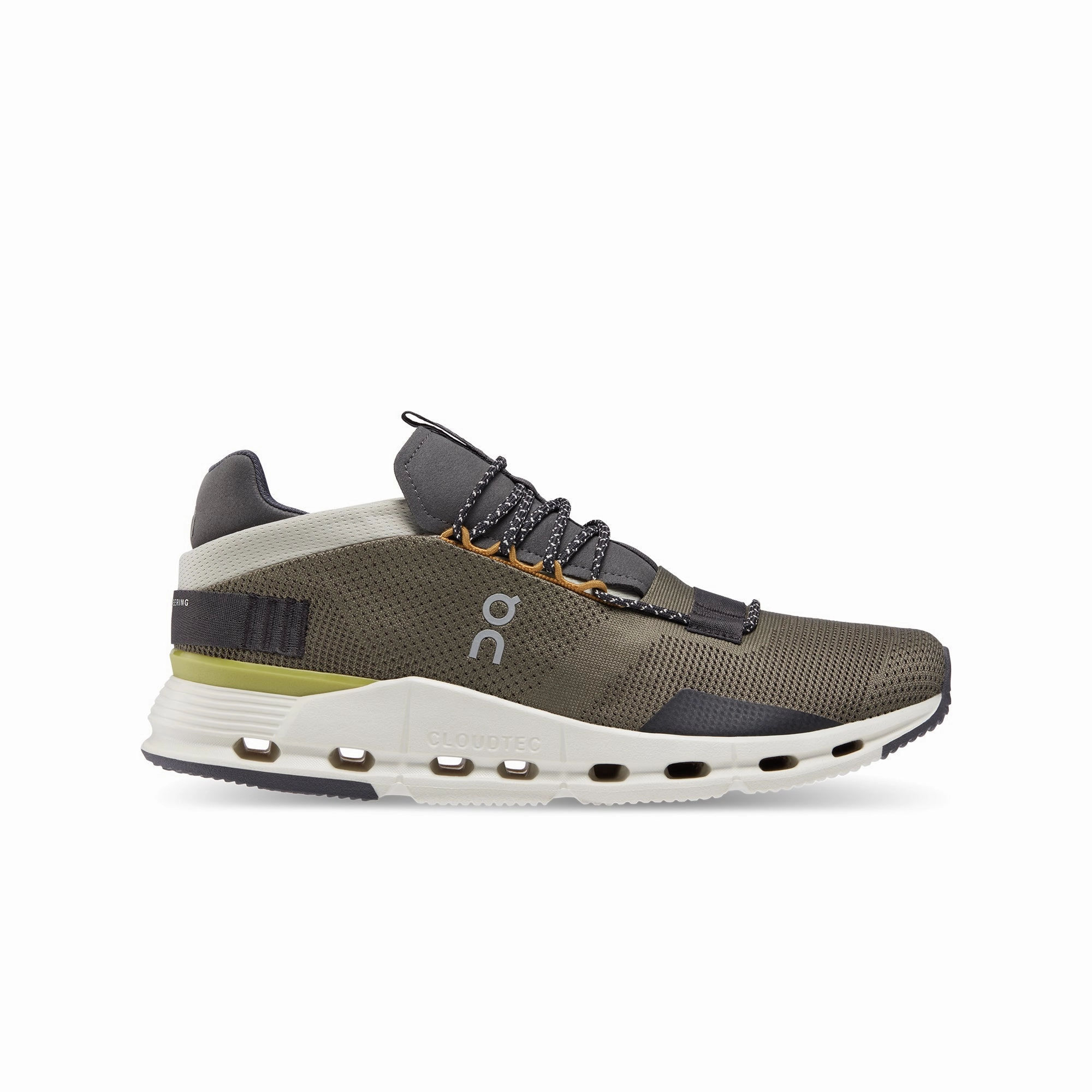 Urban Trail On Running Men's Cloudnova 26.98492