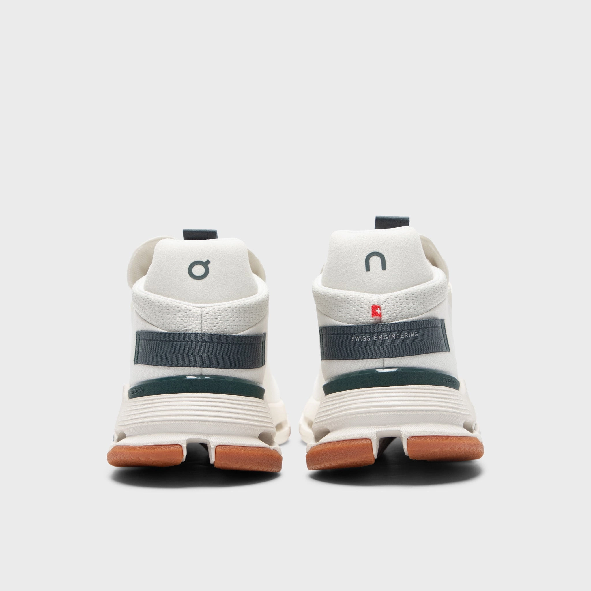 brooch - decorated running shoes On Running Nova 2 White / Green / Gum