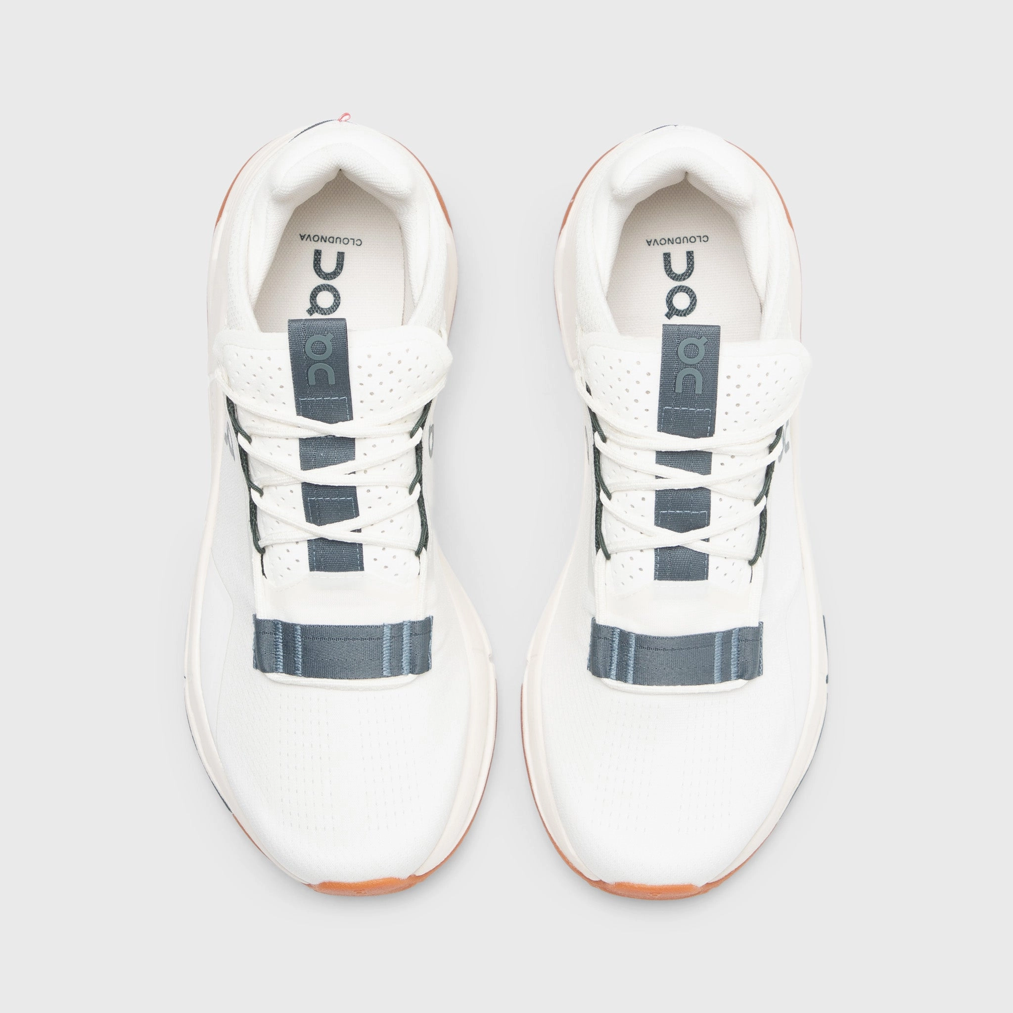 On Running Nova 2 White / Green / Gum Easy on off