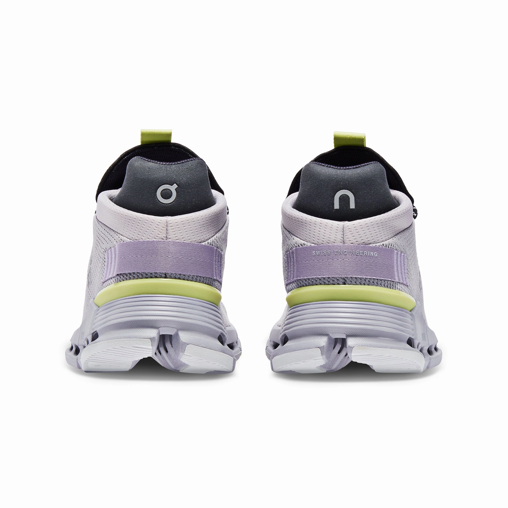 On Running Women's Cloudnova 26.98313 Sock Like Fit Tech