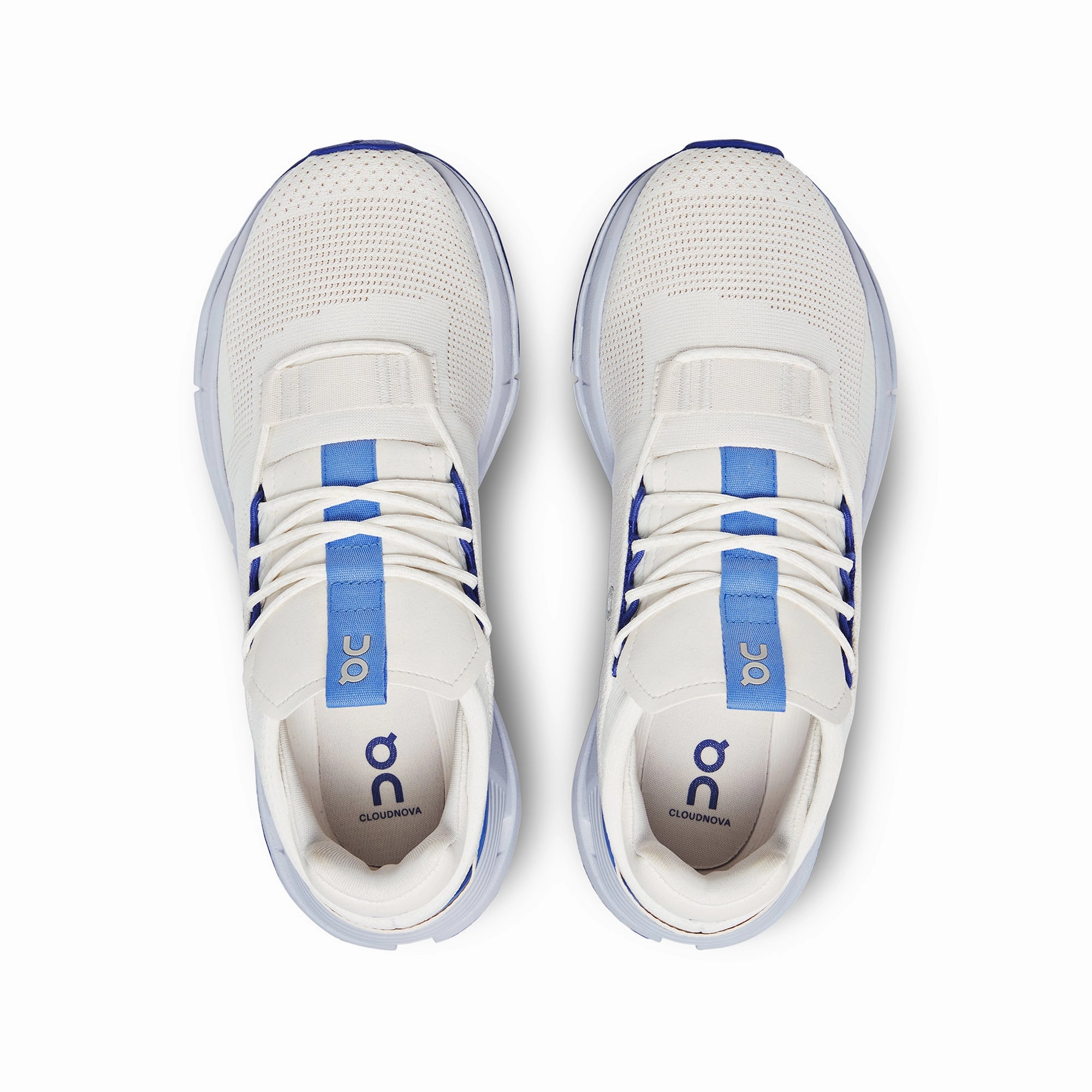 Hydrophobic Fabric Treatment On Running Women's Cloudnova Undyed 26.98224