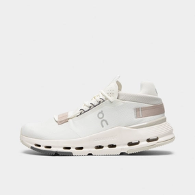 Smooth Step On Women's Cloudnova 2 Ice / Sand