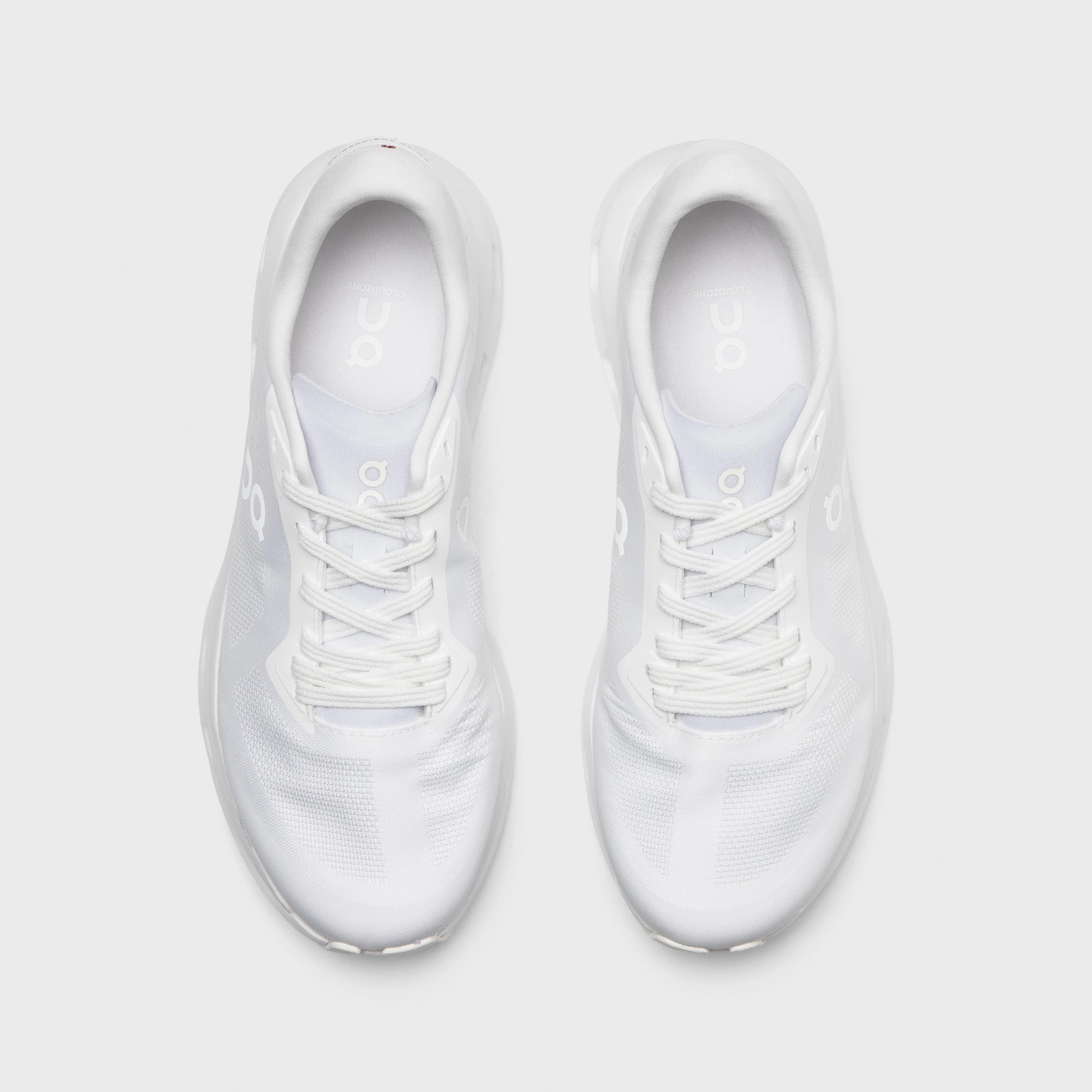 On Women's Cloudzone White / White Traction Fit