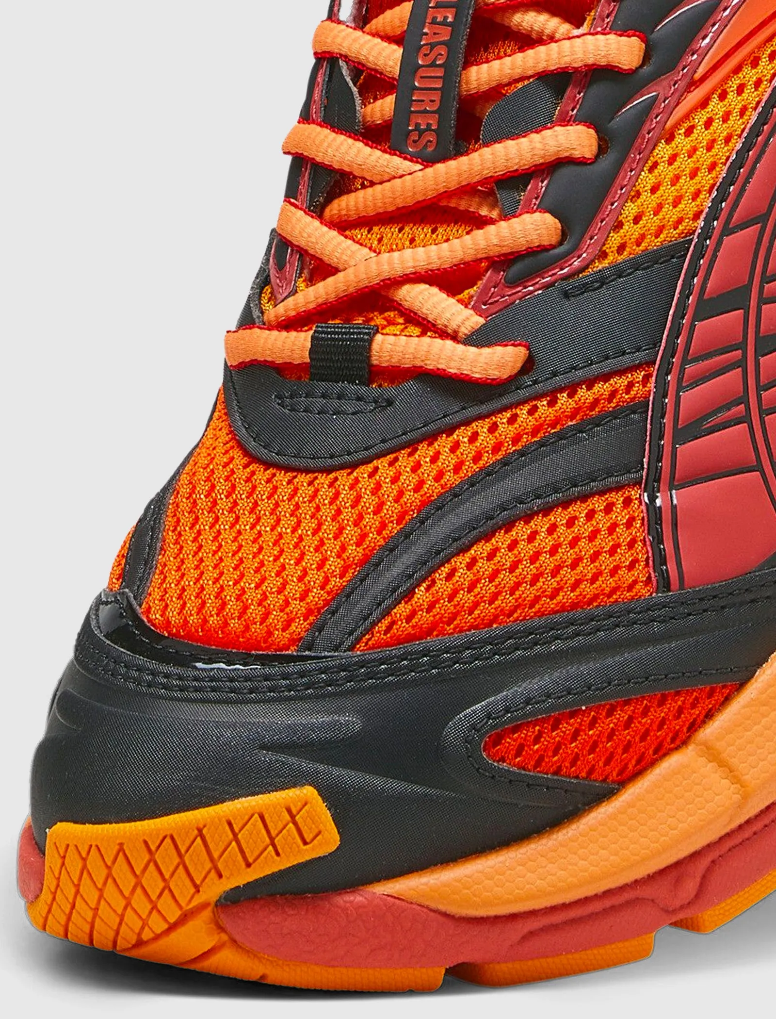 Wide fit PLEASURES VELOPHASIS LAYERS "CAYENNE PEPPER/ASTRO RED"