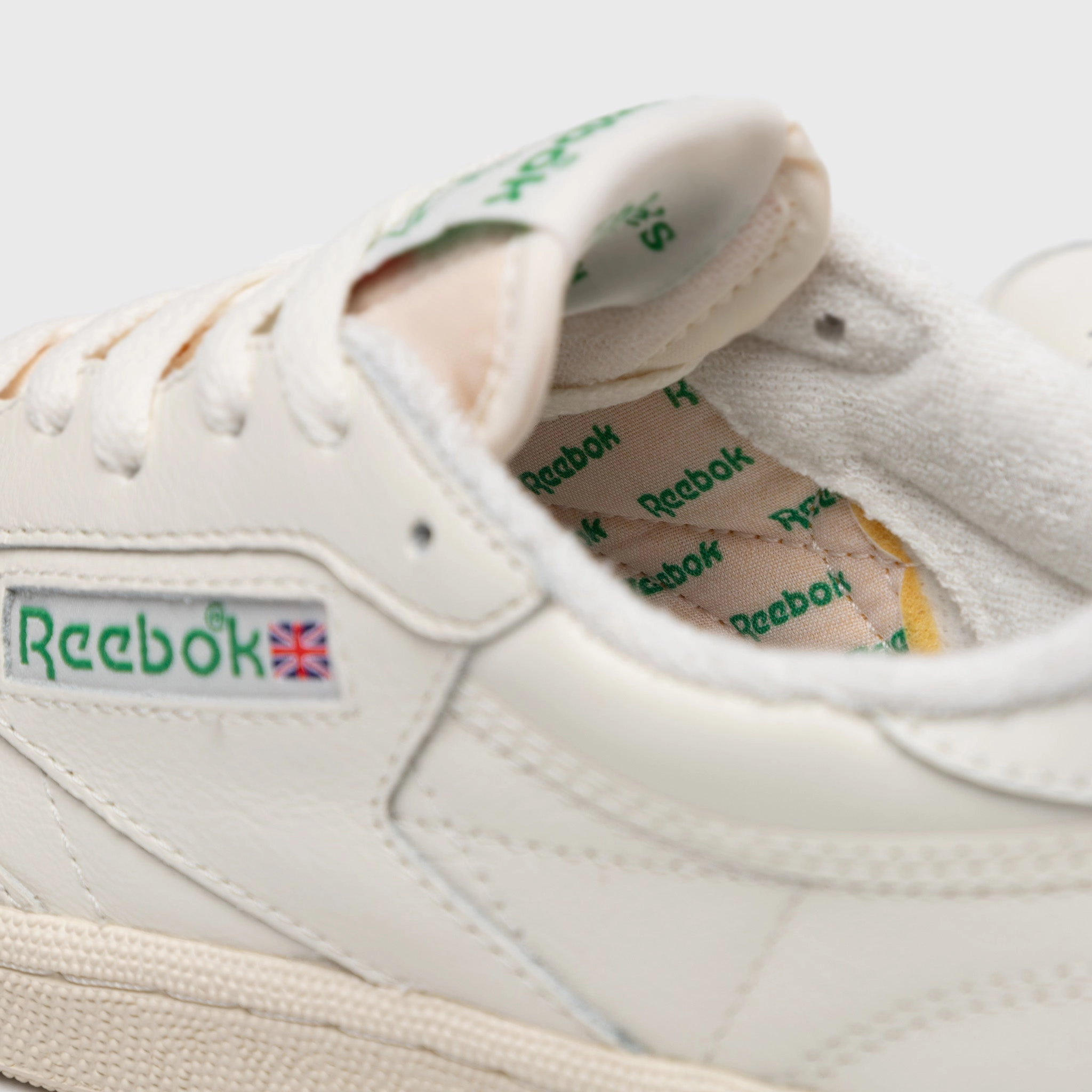 Trendy Fit Reebok Womens' Club C 85 Vintage Chalk / Alabaster - Green