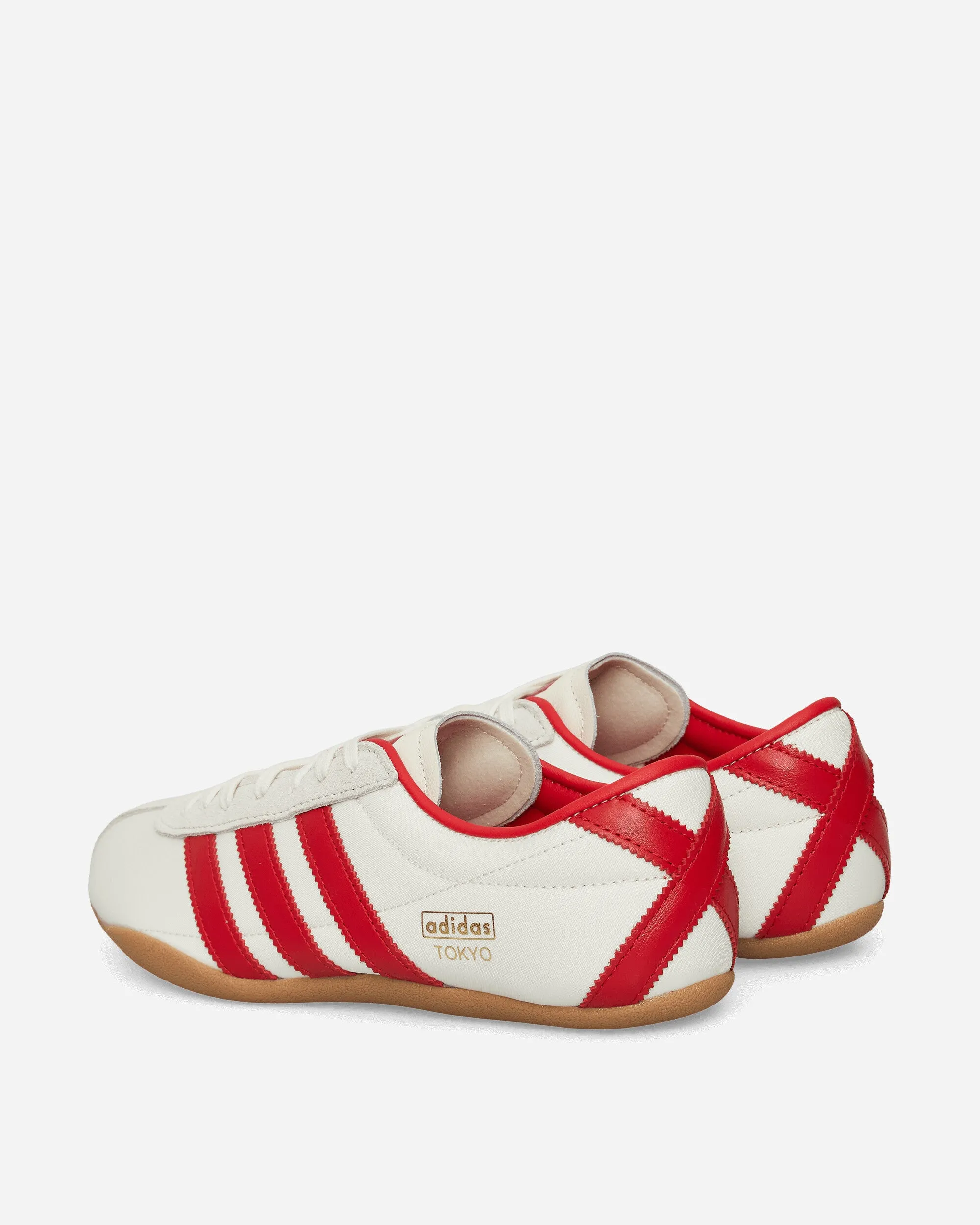 Tokyo Sneakers Off White / Better Scarlet Stretch Woven Collar Weekend Walker