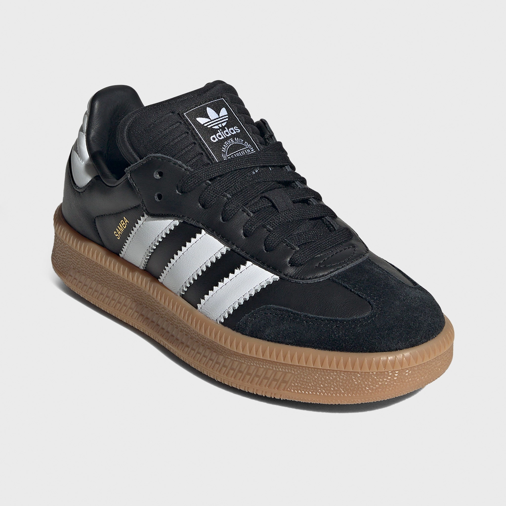Skill Step Walk Comfortably adidas Juniors' Samba XLG Core Black / Footwear White - Gum