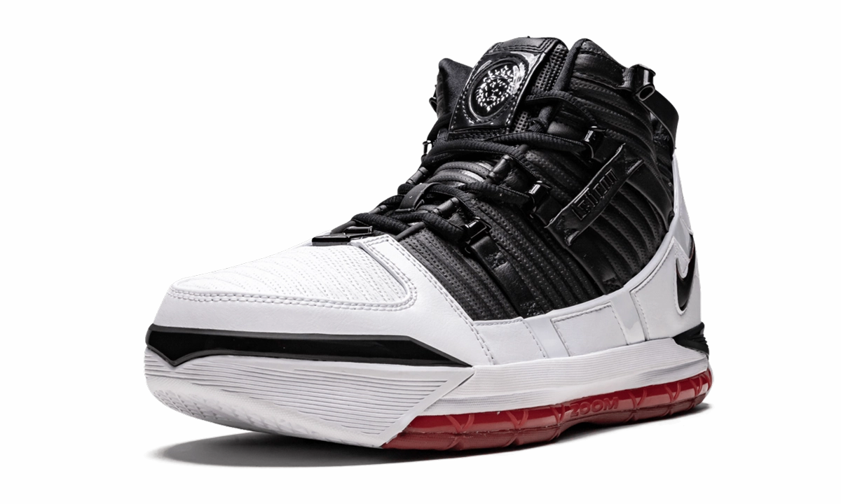 Zoom Lebron III QS "Home Release" Vibration Dampening Kinetic Transition
