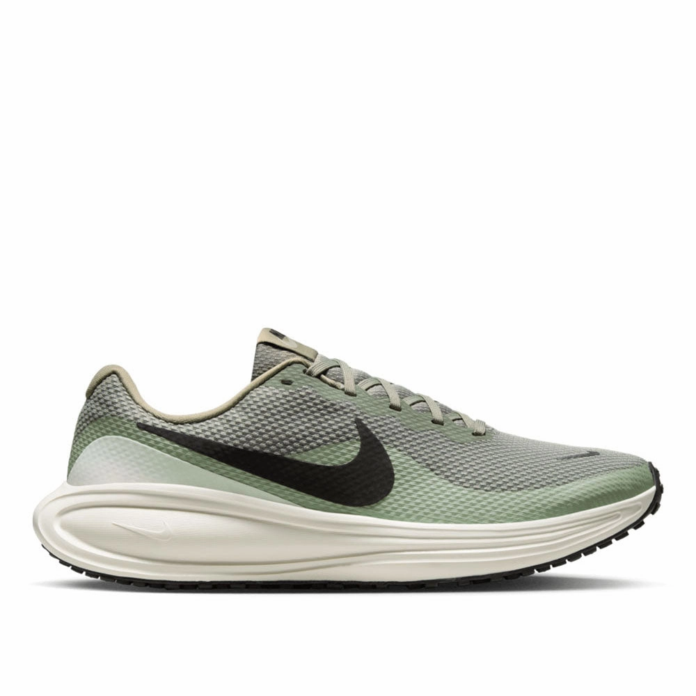 Traction Fit Shock Absorbing Sole Nike Revolution 8 Men's Road Running Shoes